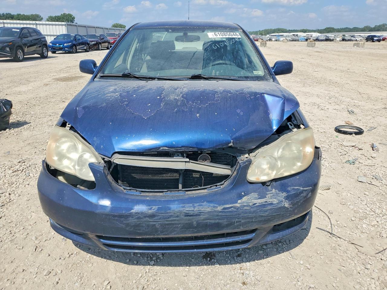 2004 Toyota Corolla Le Blue vin: JTDBR32EX42036961