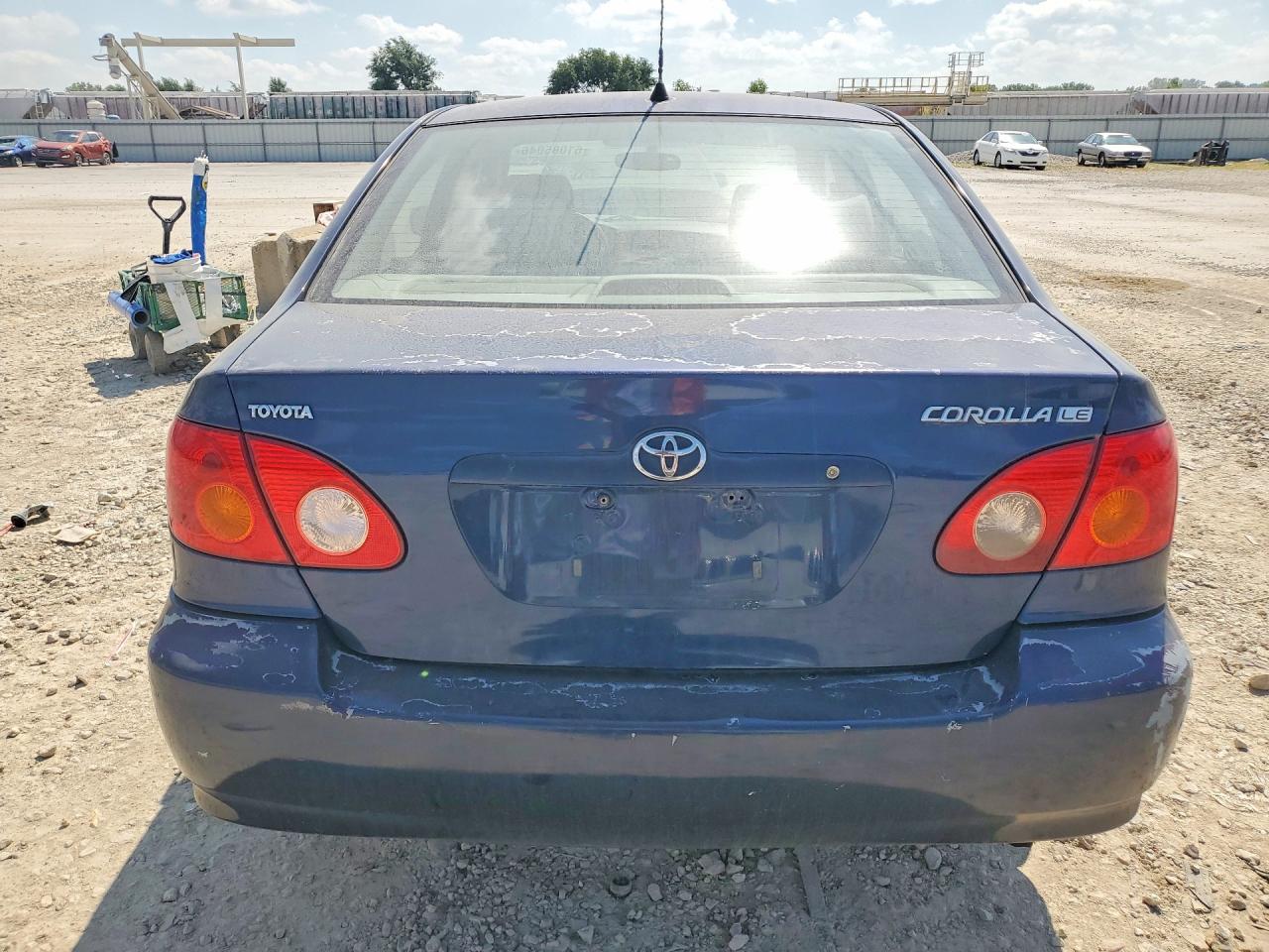 2004 Toyota Corolla Le Blue vin: JTDBR32EX42036961