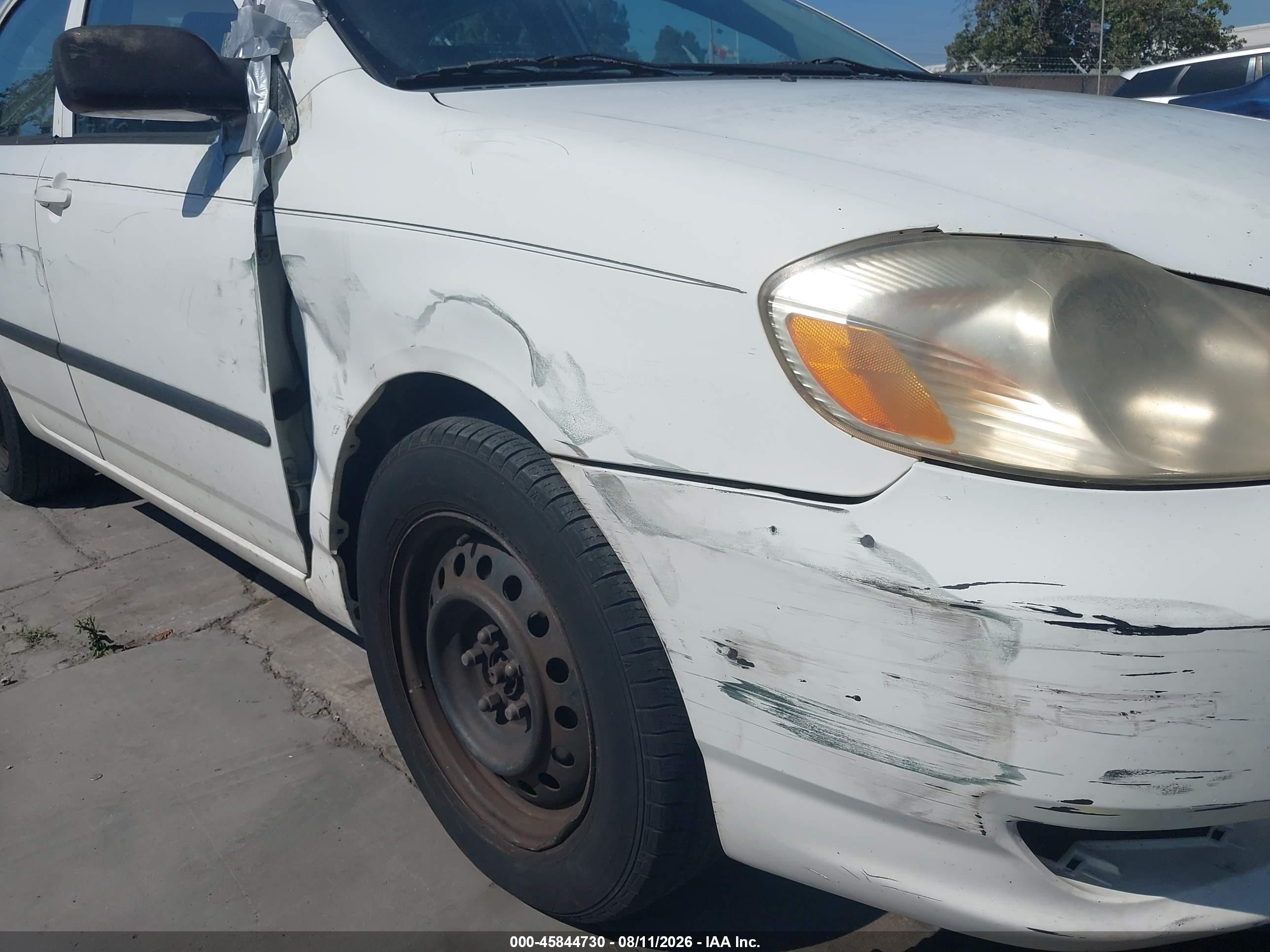 2004 Toyota Corolla Ce White vin: JTDBR32EX42040315