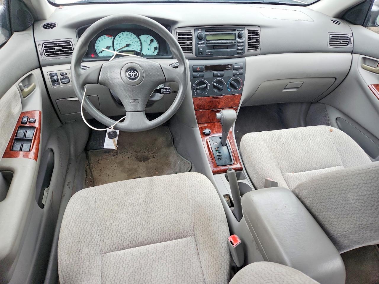 2004 Toyota Corolla Le Silver vin: JTDBR32EX42040329