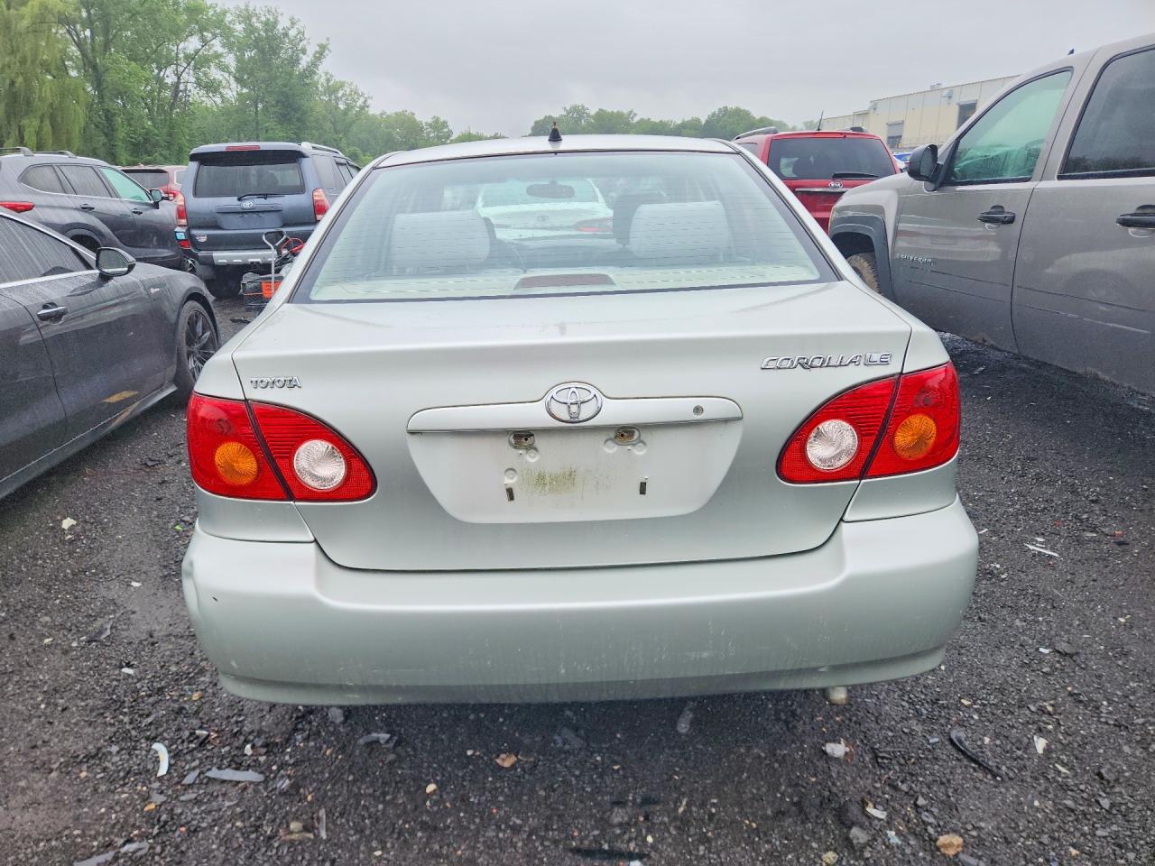 2004 Toyota Corolla Le Silver vin: JTDBR32EX42040329