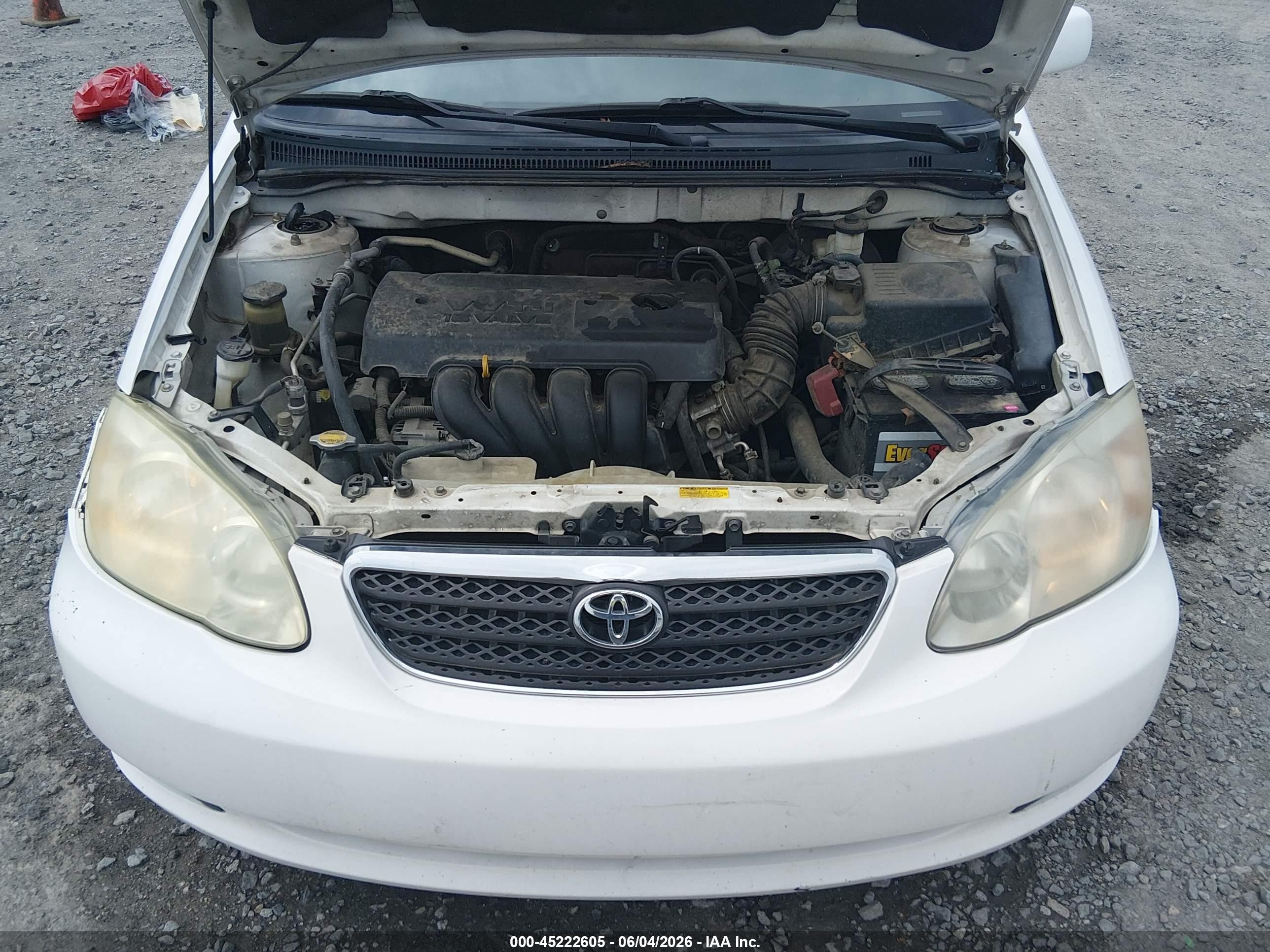 2005 Toyota Corolla Le Белый vin: JTDBR32EX52049775