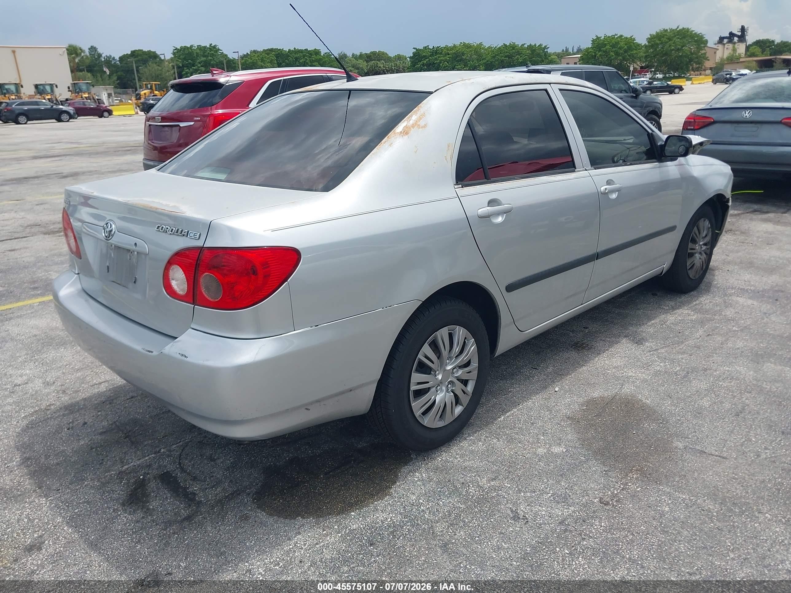 2005 Toyota Corolla Ce Silver vin: JTDBR32EX52059626