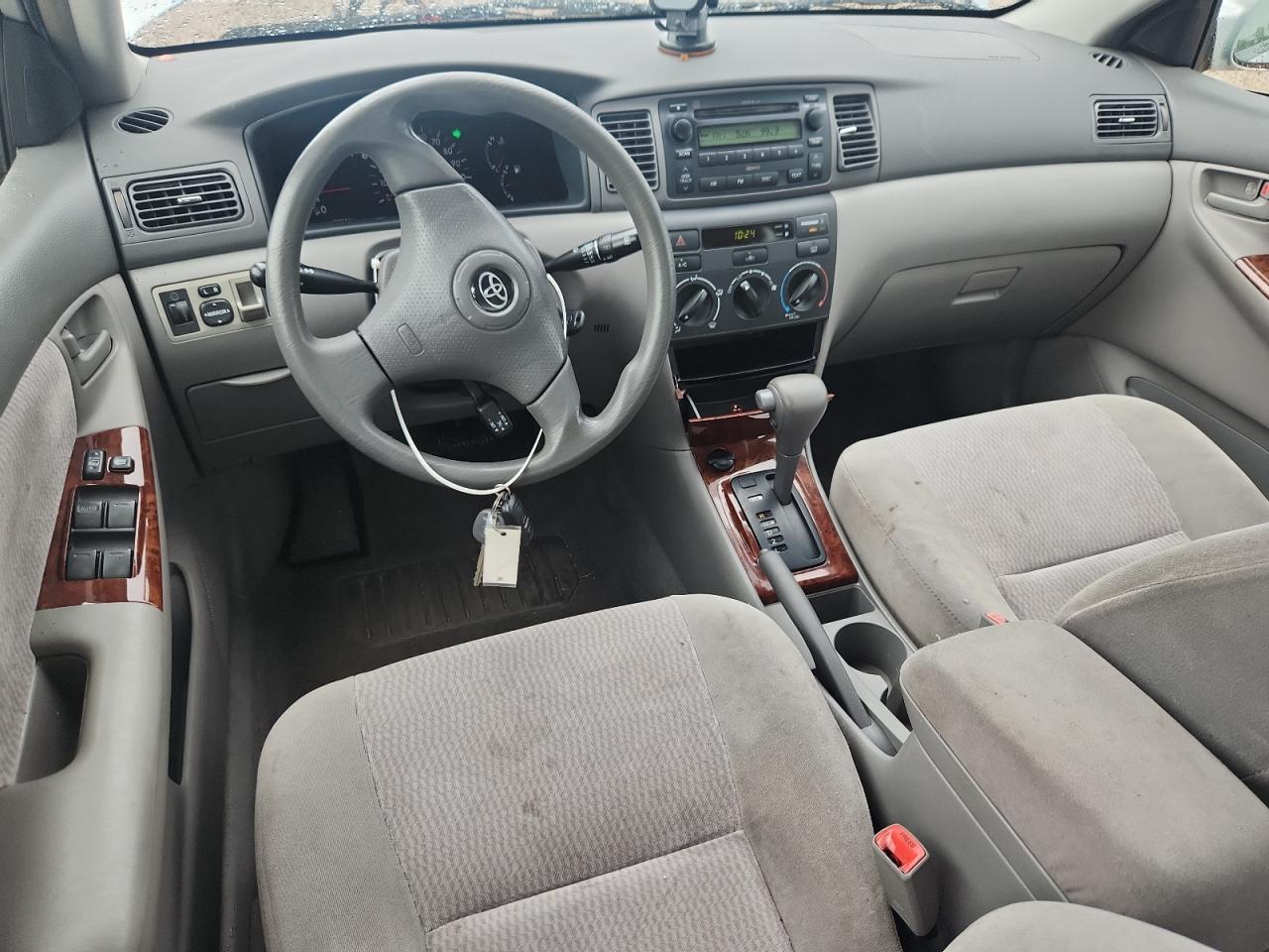 2006 Toyota Corolla Le Silver vin: JTDBR32EX60060773