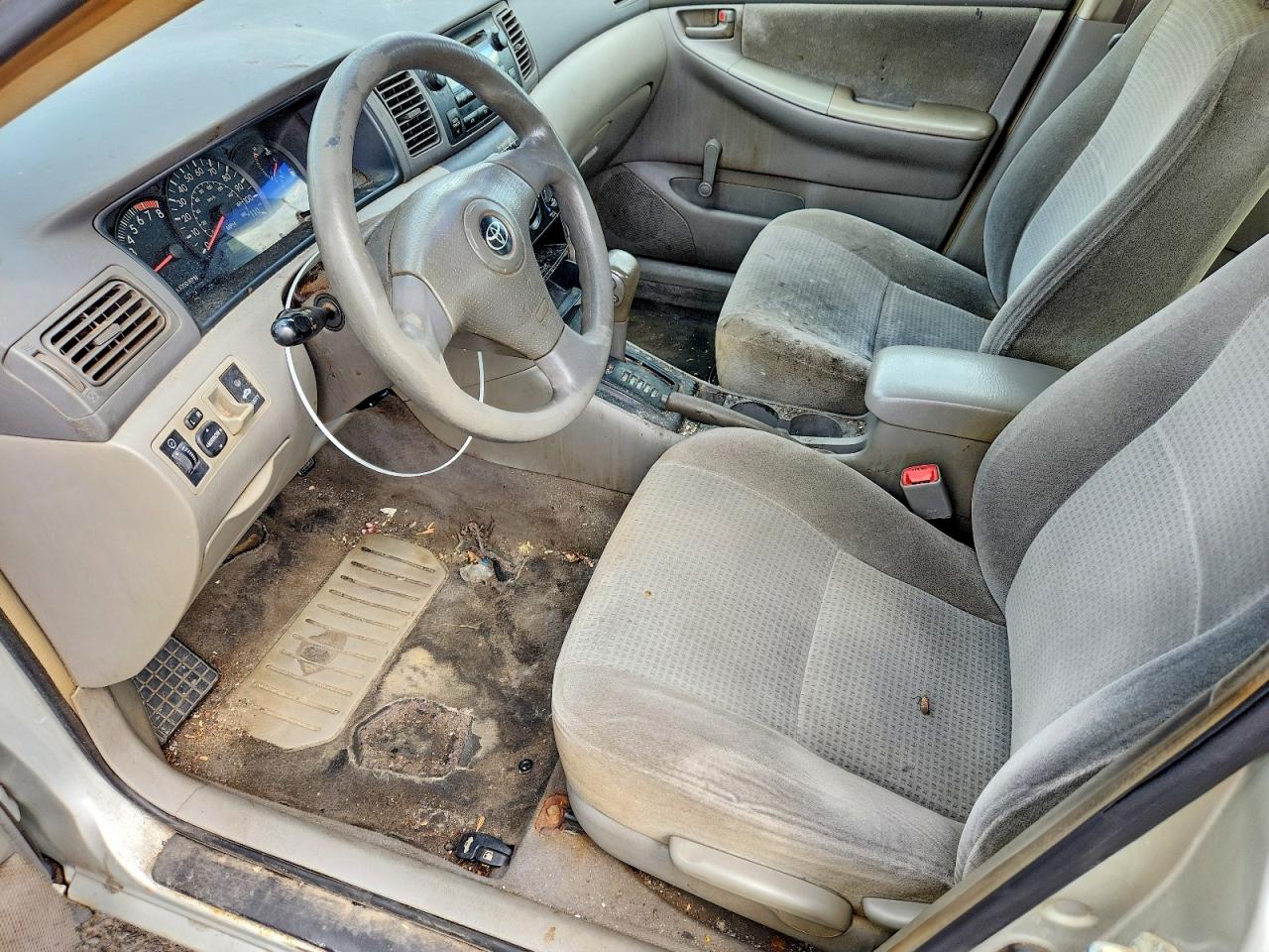 2006 Toyota Corolla Ce Silver vin: JTDBR32EX60061289