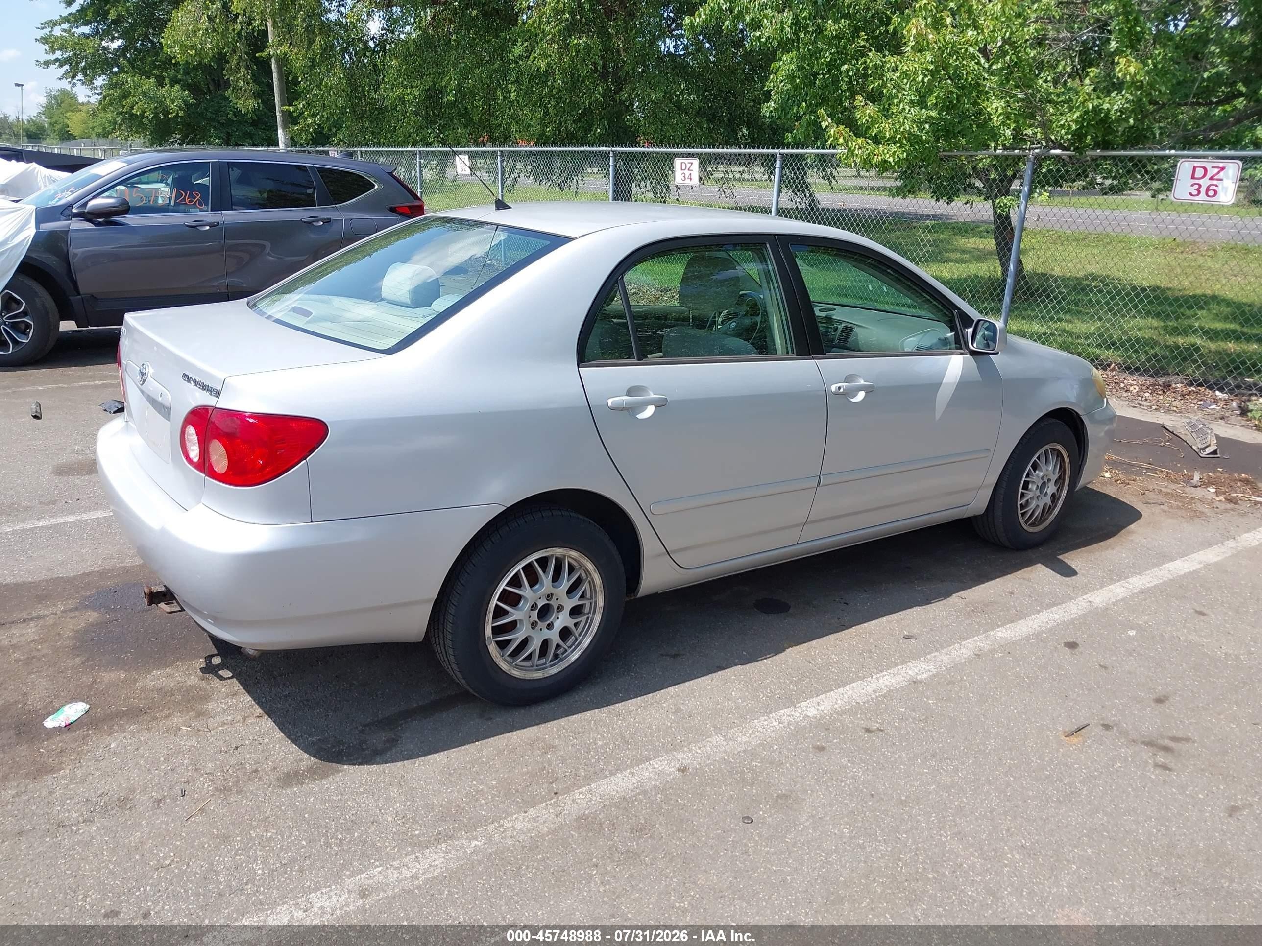 2006 Toyota Corolla Le Gray vin: JTDBR32EX60068498