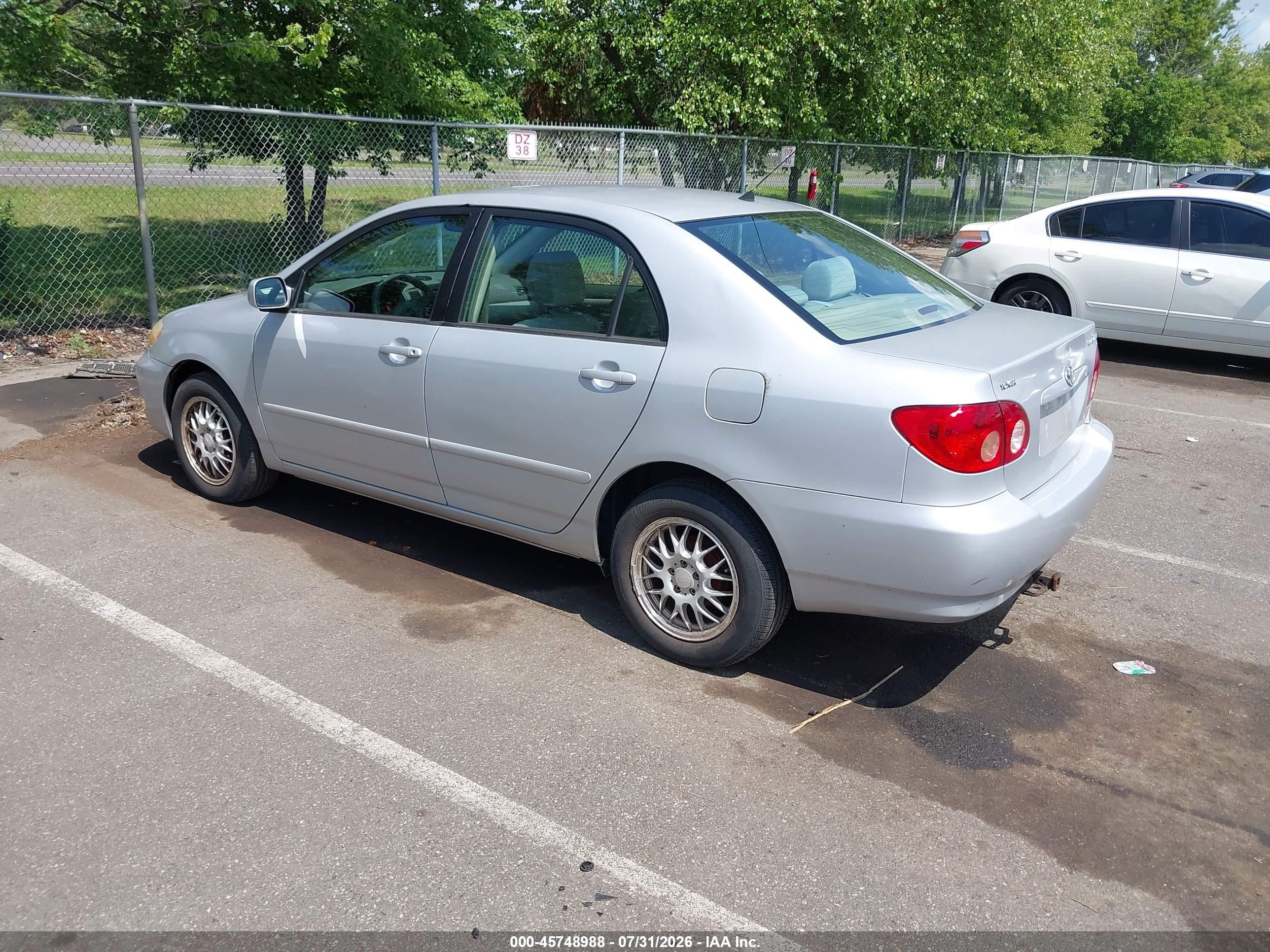 2006 Toyota Corolla Le Gray vin: JTDBR32EX60068498