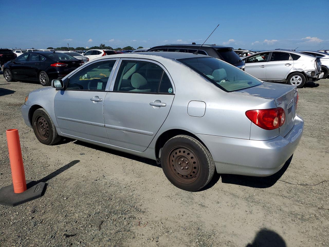 2006 Toyota Corolla Ce Silver vin: JTDBR32EX60077685