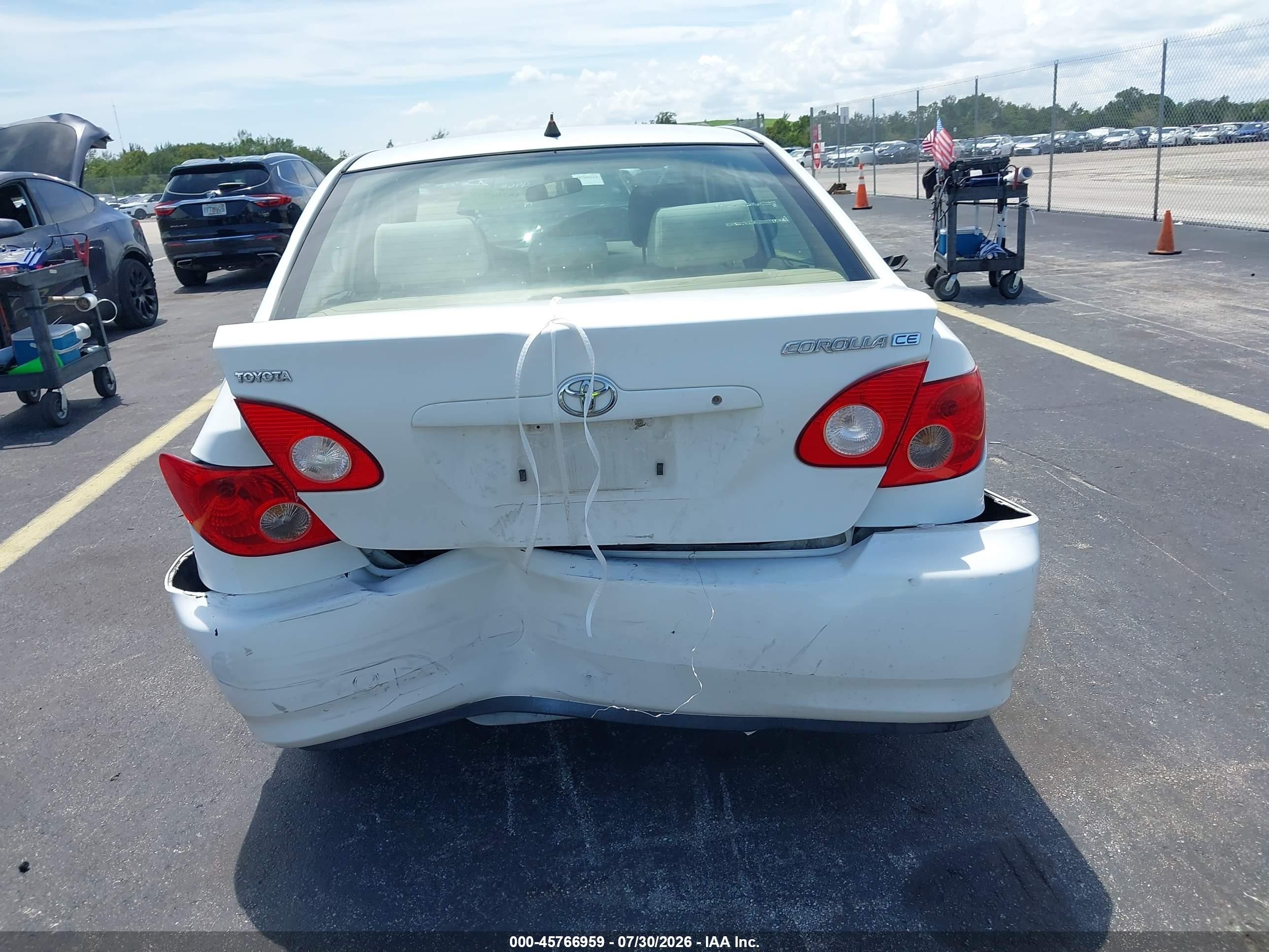 2006 Toyota Corolla Ce White vin: JTDBR32EX60082501