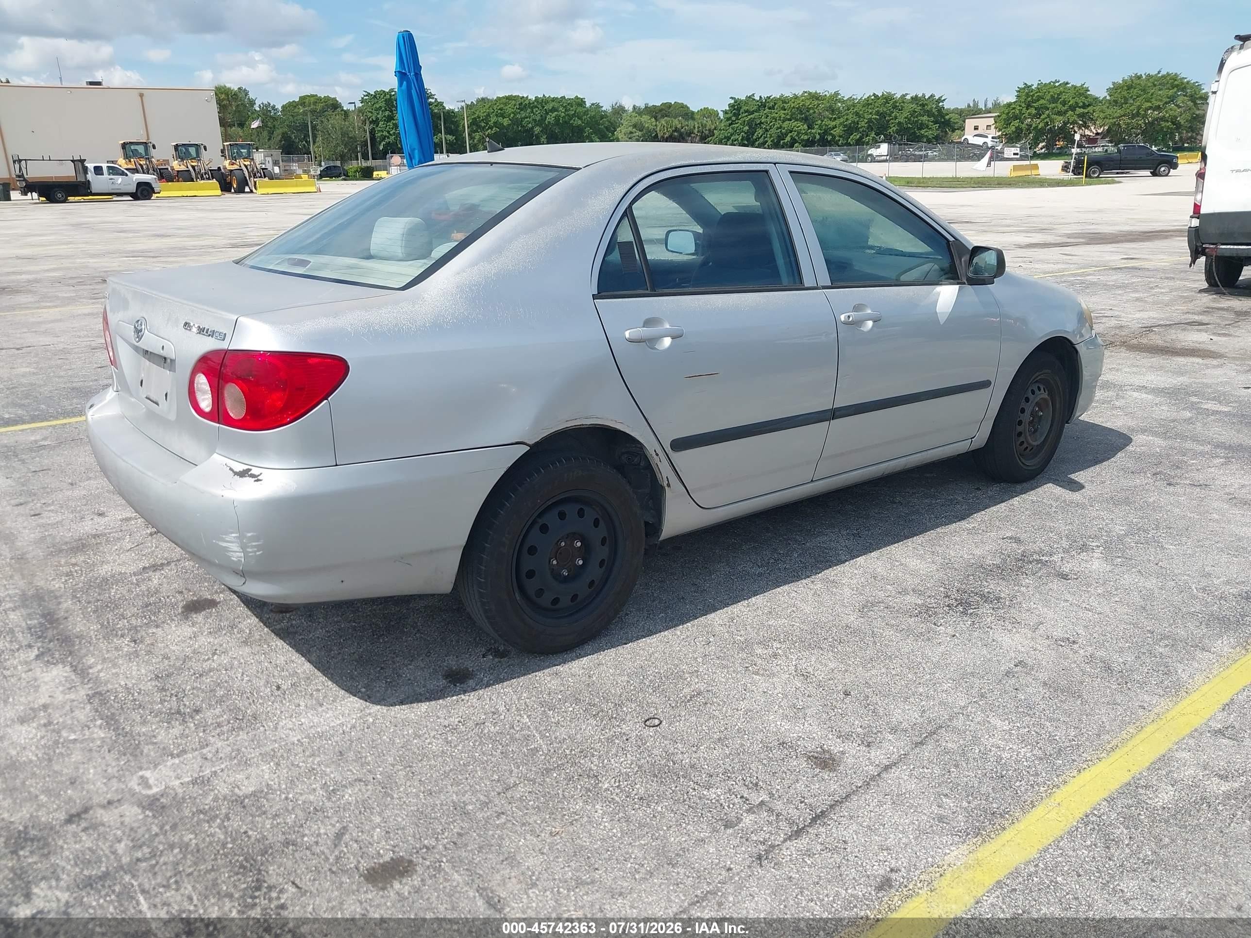 2007 Toyota Corolla Ce Silver vin: JTDBR32EX70114171