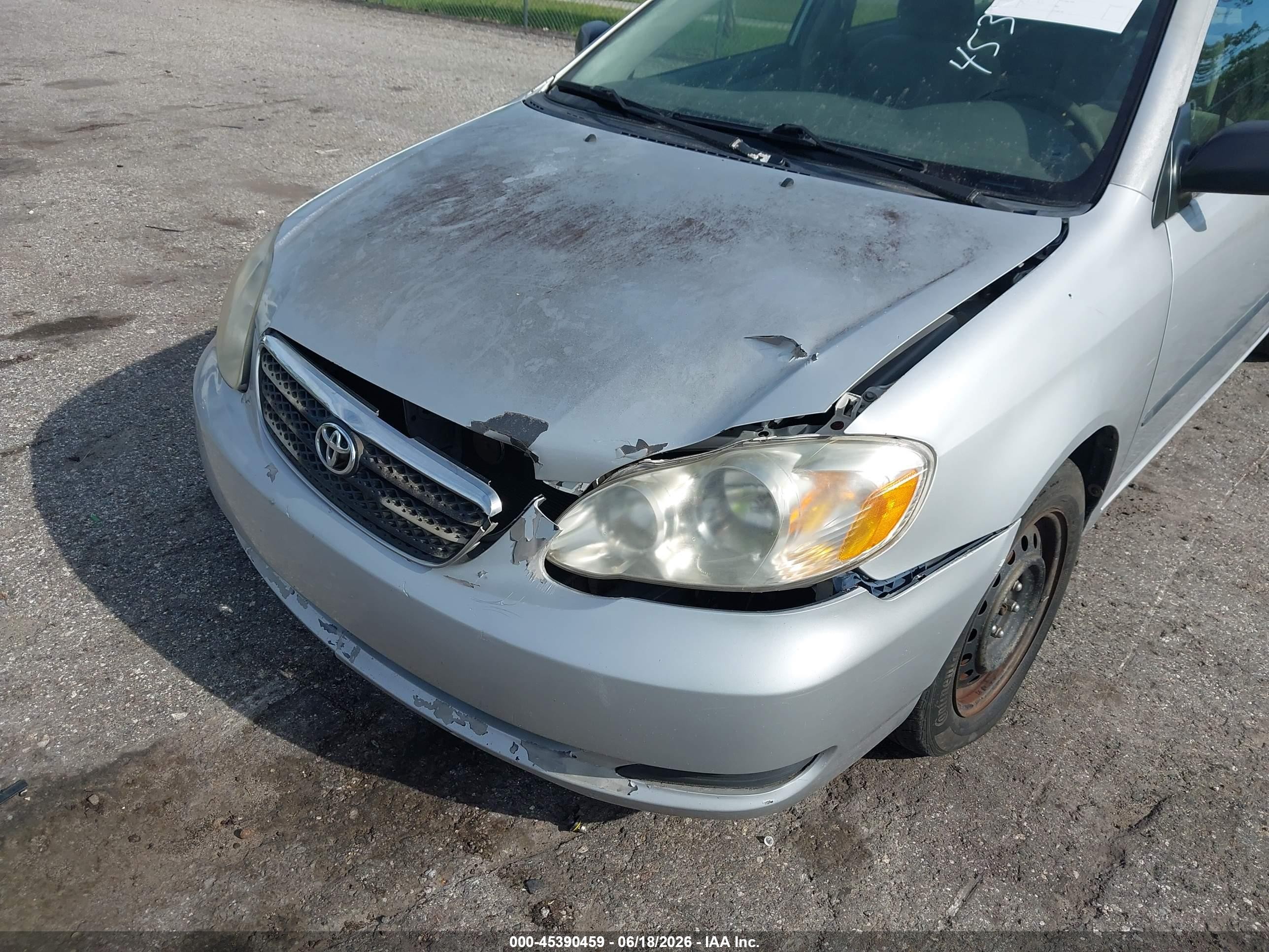 2007 Toyota Corolla Ce Silver vin: JTDBR32EX70127552