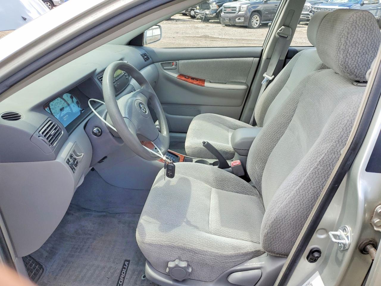 2004 Toyota Corolla Le Серебряный vin: JTDBR38E042024048