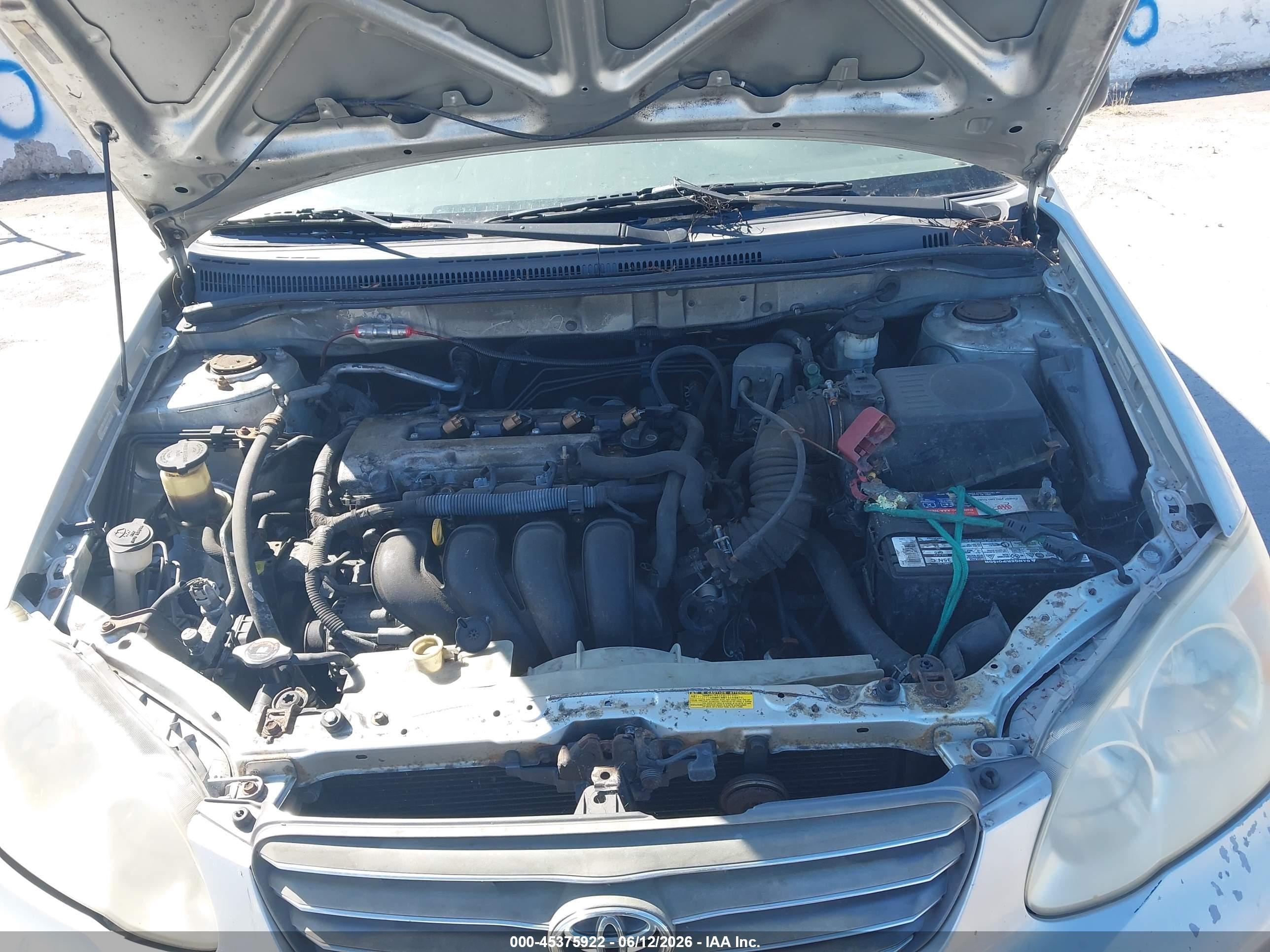 2004 Toyota Corolla Le Silver vin: JTDBR38E342022620