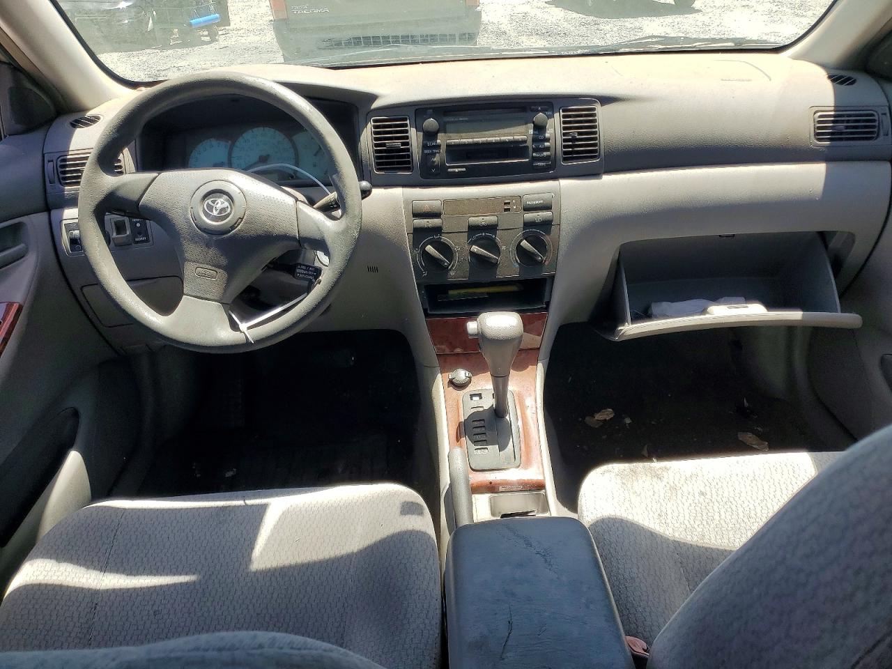 2004 Toyota Corolla Ce 4d Sedan Silver vin: JTDBR38E942026879