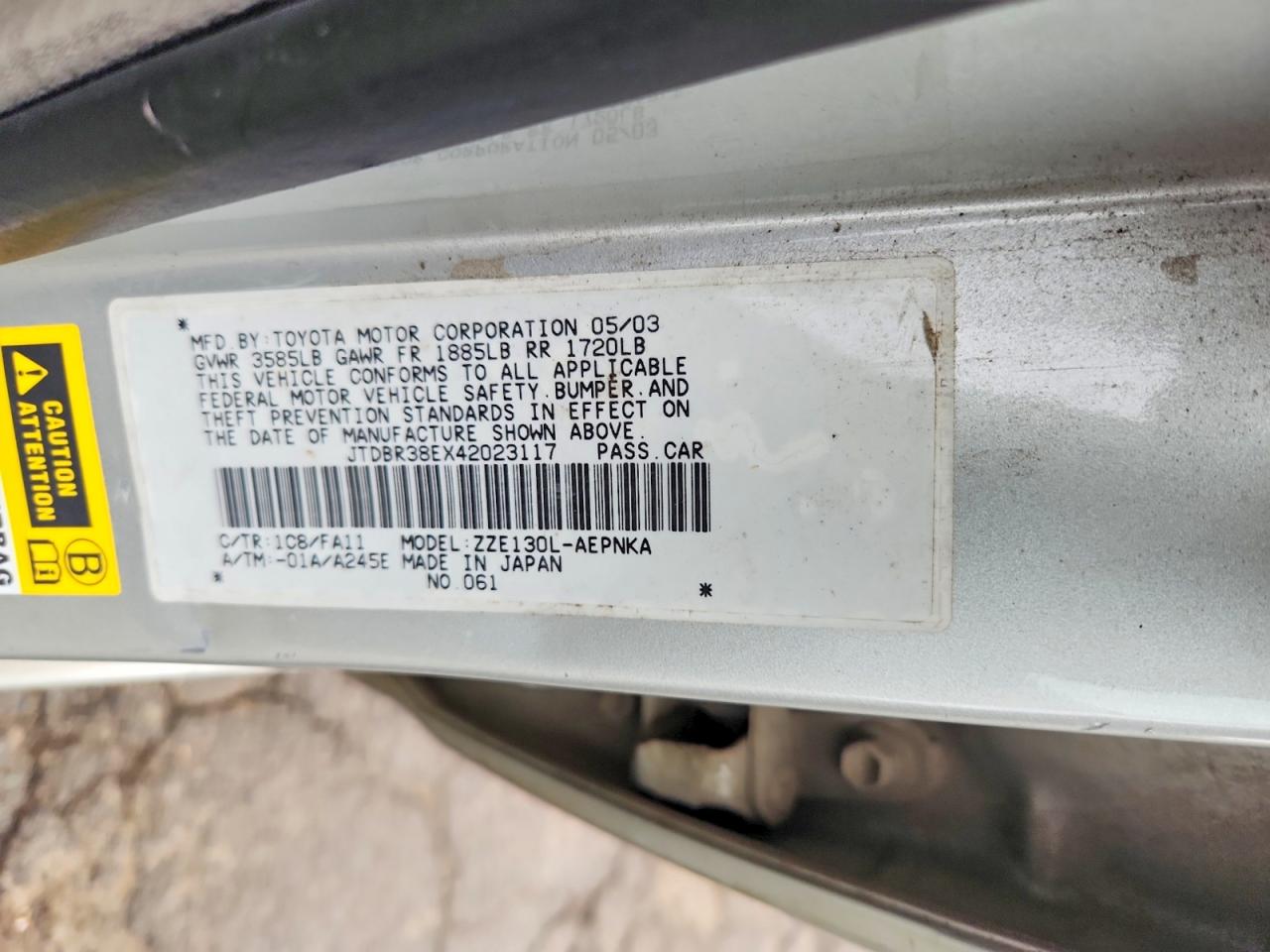 2004 Toyota Corolla Le Silver vin: JTDBR38EX42023117