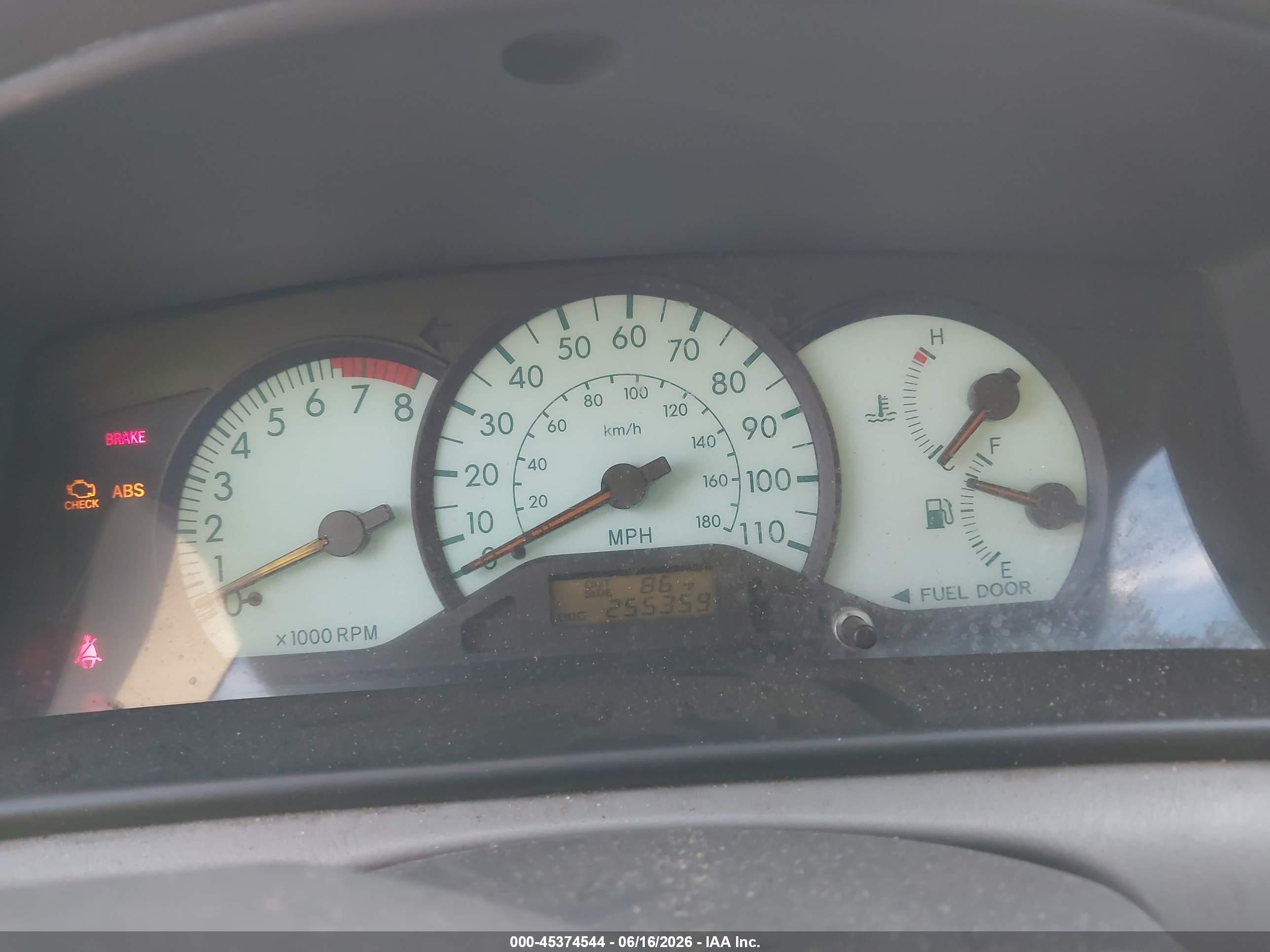 2004 Toyota Corolla Le Black vin: JTDBR38EX42028852