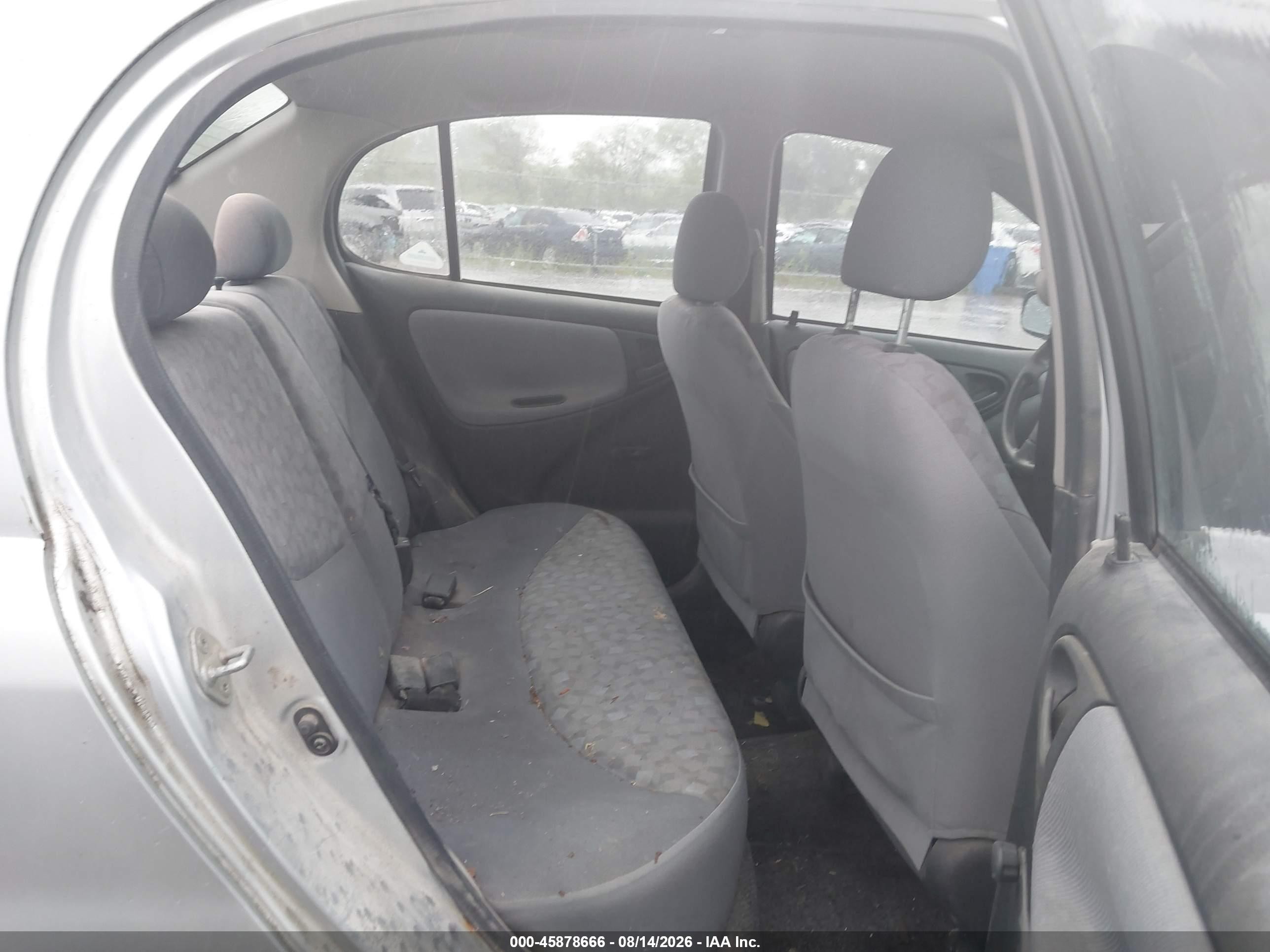 2001 Toyota Echo   Silver vin: JTDBT123010104549