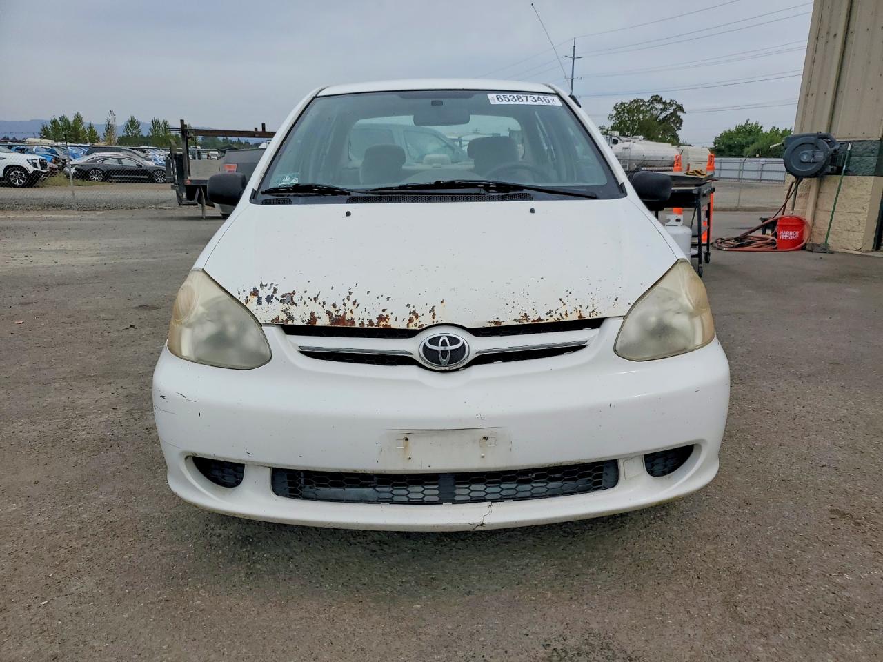 2003 Toyota Echo Base White vin: JTDBT123030281329
