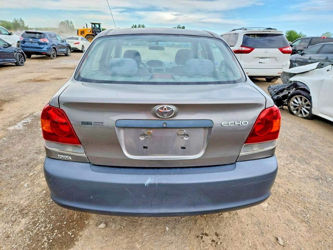 2004 Toyota Echo Base Gray vin: JTDBT123040336427