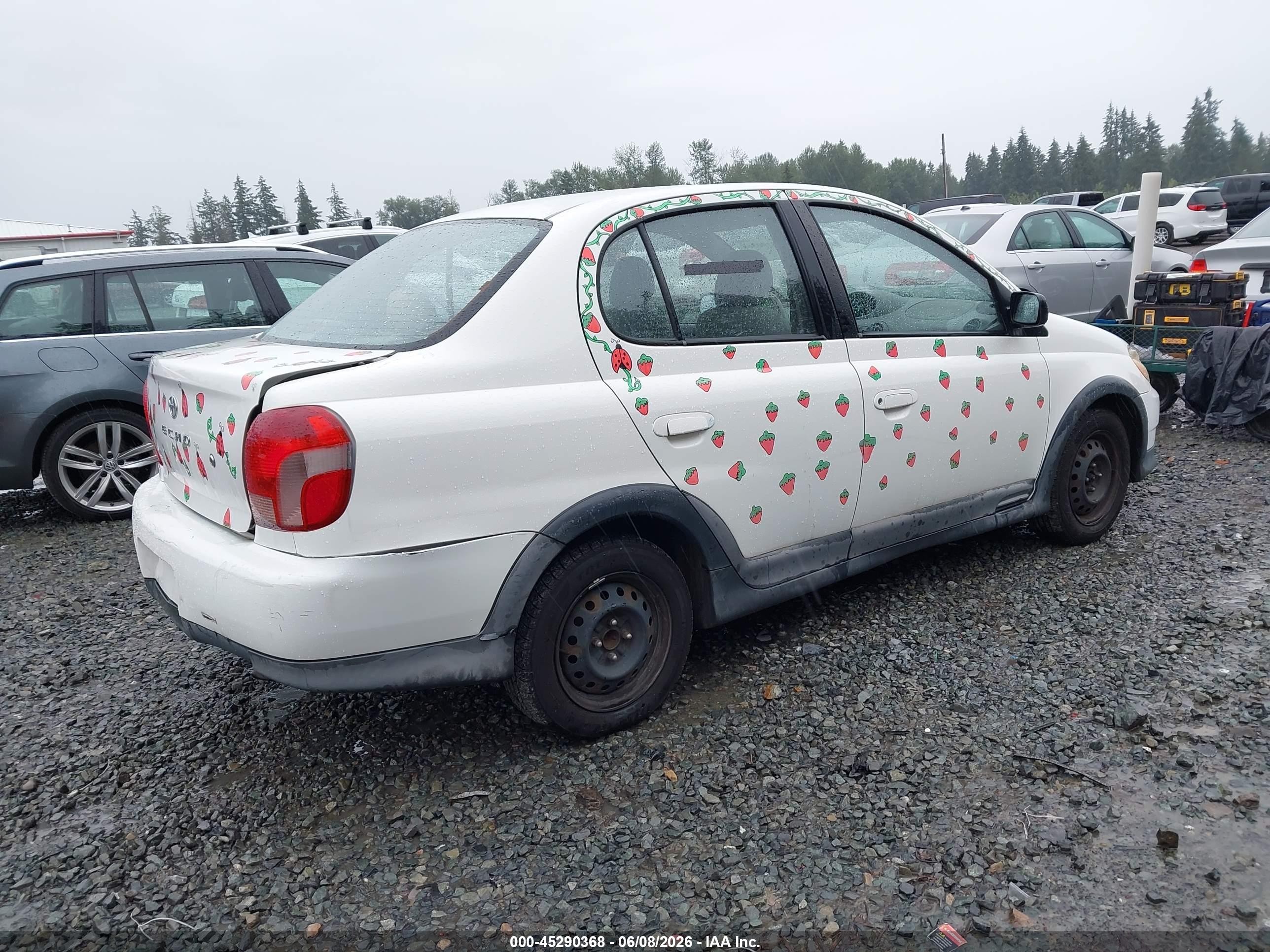 2001 Toyota Echo   White vin: JTDBT123110137639