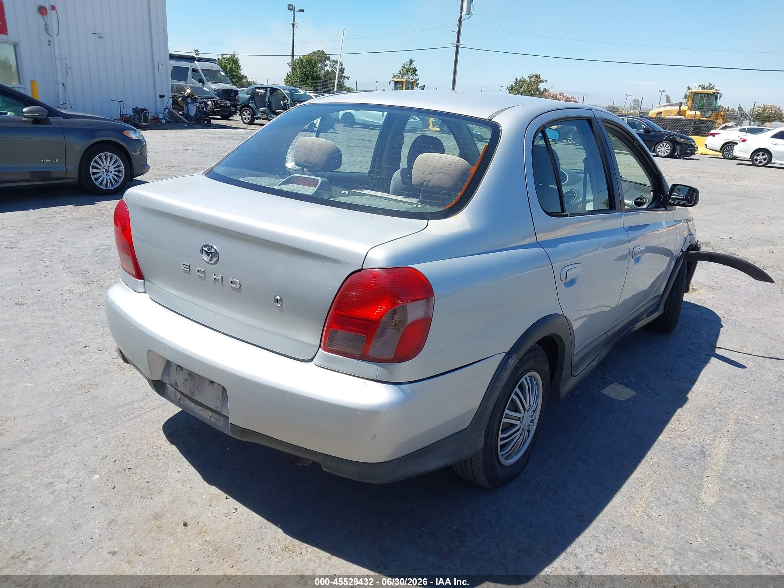 2001 Toyota Echo   Silver vin: JTDBT123110146535