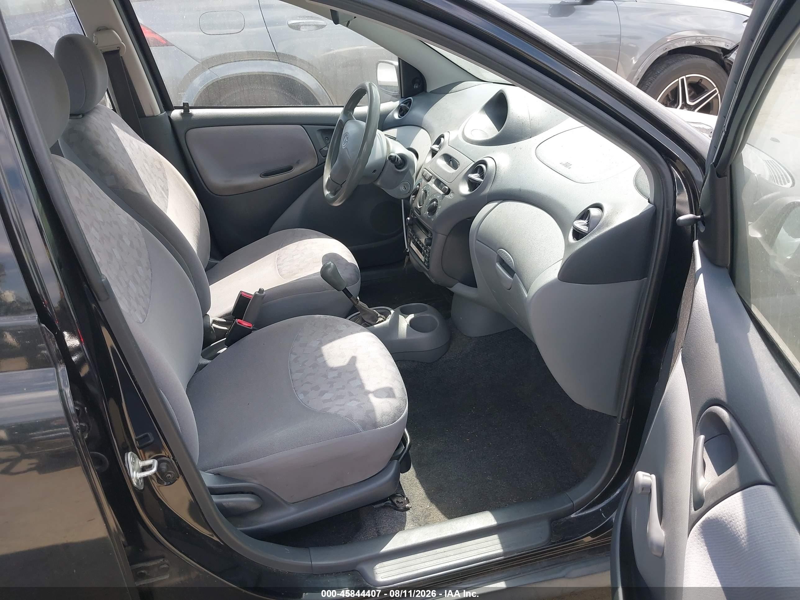 2001 Toyota Echo   Черный vin: JTDBT123110171242