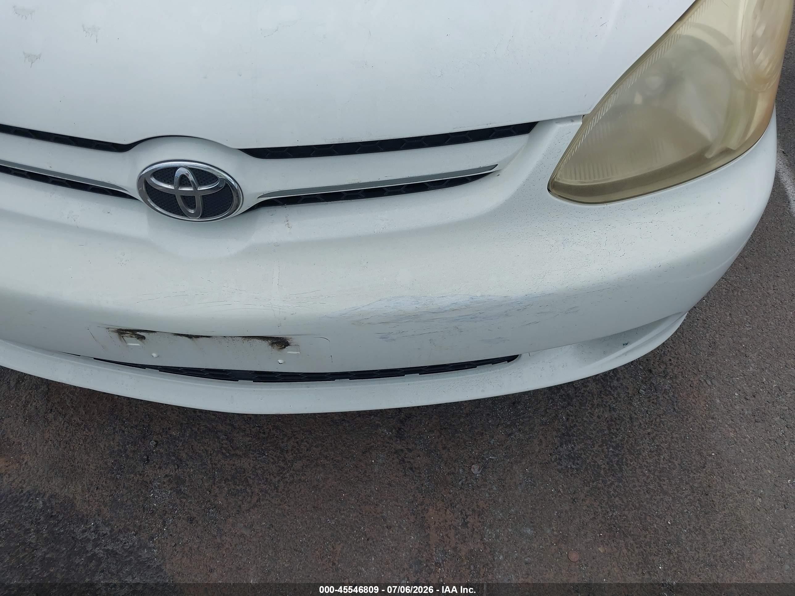 2003 Toyota Echo   White vin: JTDBT123130271487