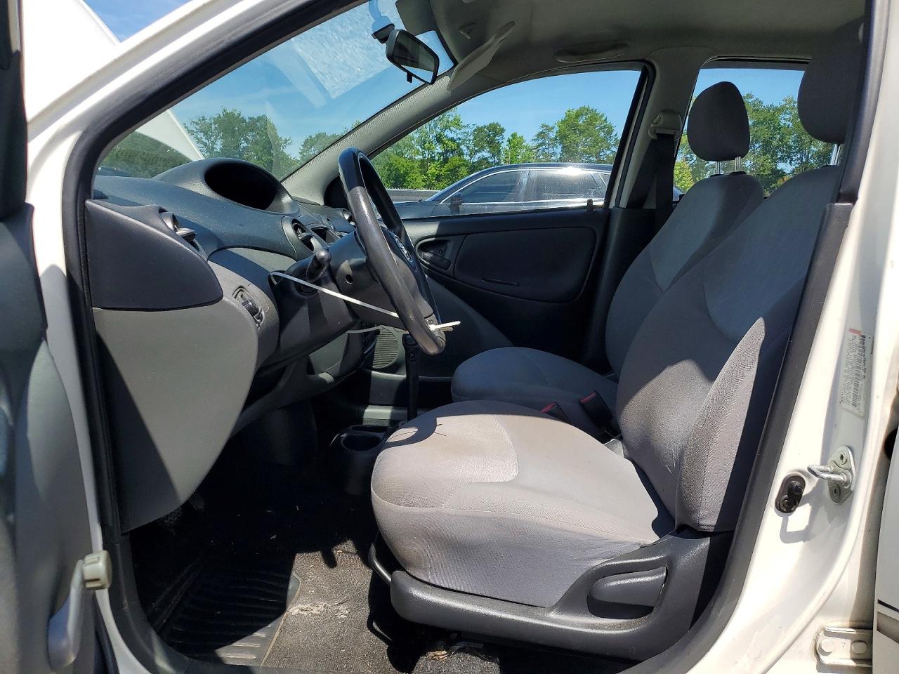 2003 Toyota Echo Base White vin: JTDBT123130300079