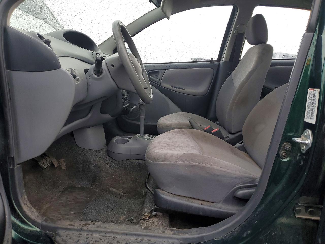 2000 Toyota Echo Base Зеленый vin: JTDBT1232Y0010036