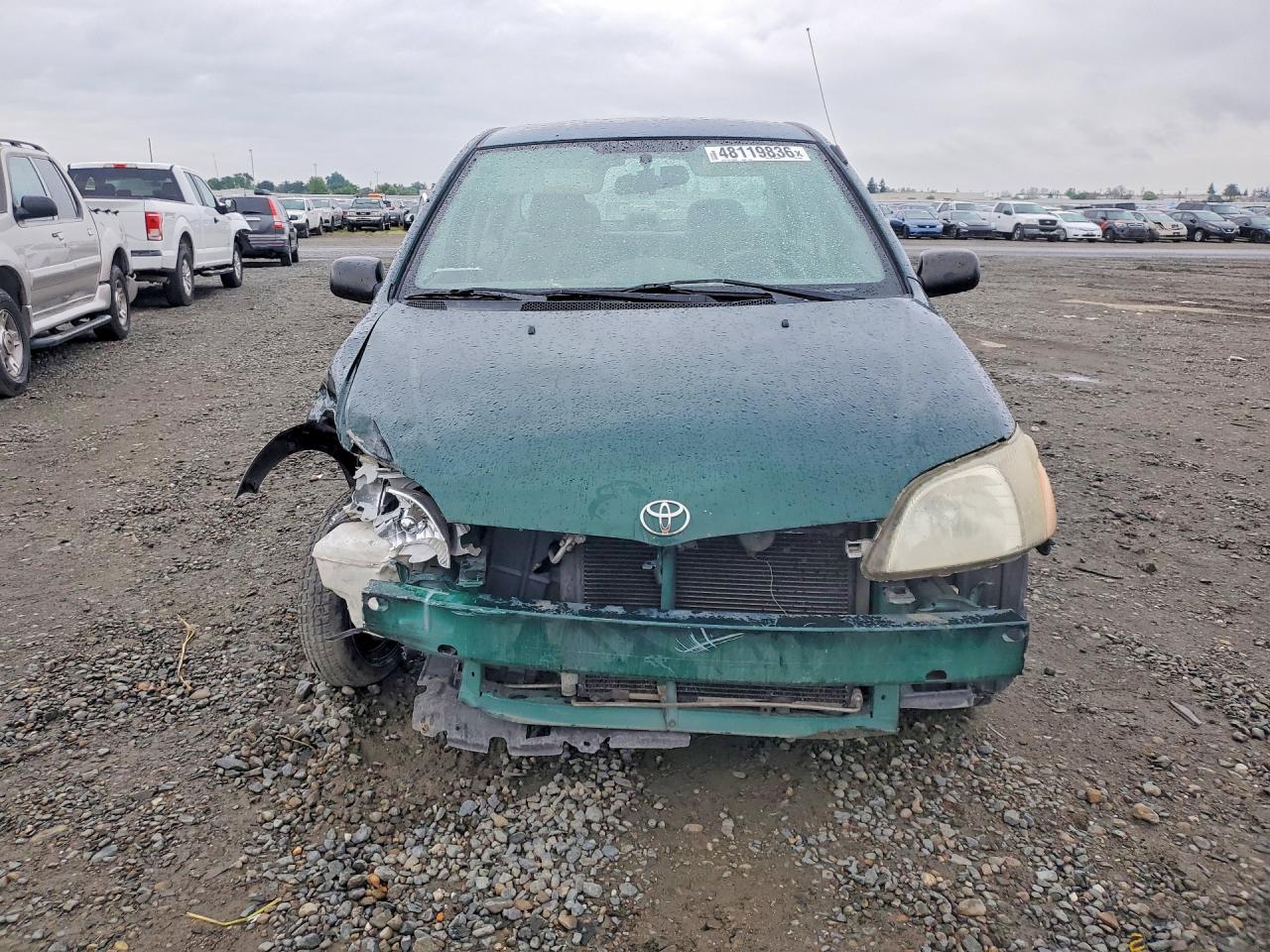 2000 Toyota Echo Base Зеленый vin: JTDBT1232Y0010036