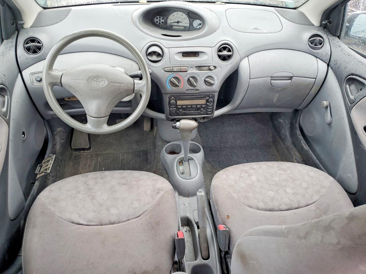 2000 Toyota Echo Base Зеленый vin: JTDBT1232Y0010036