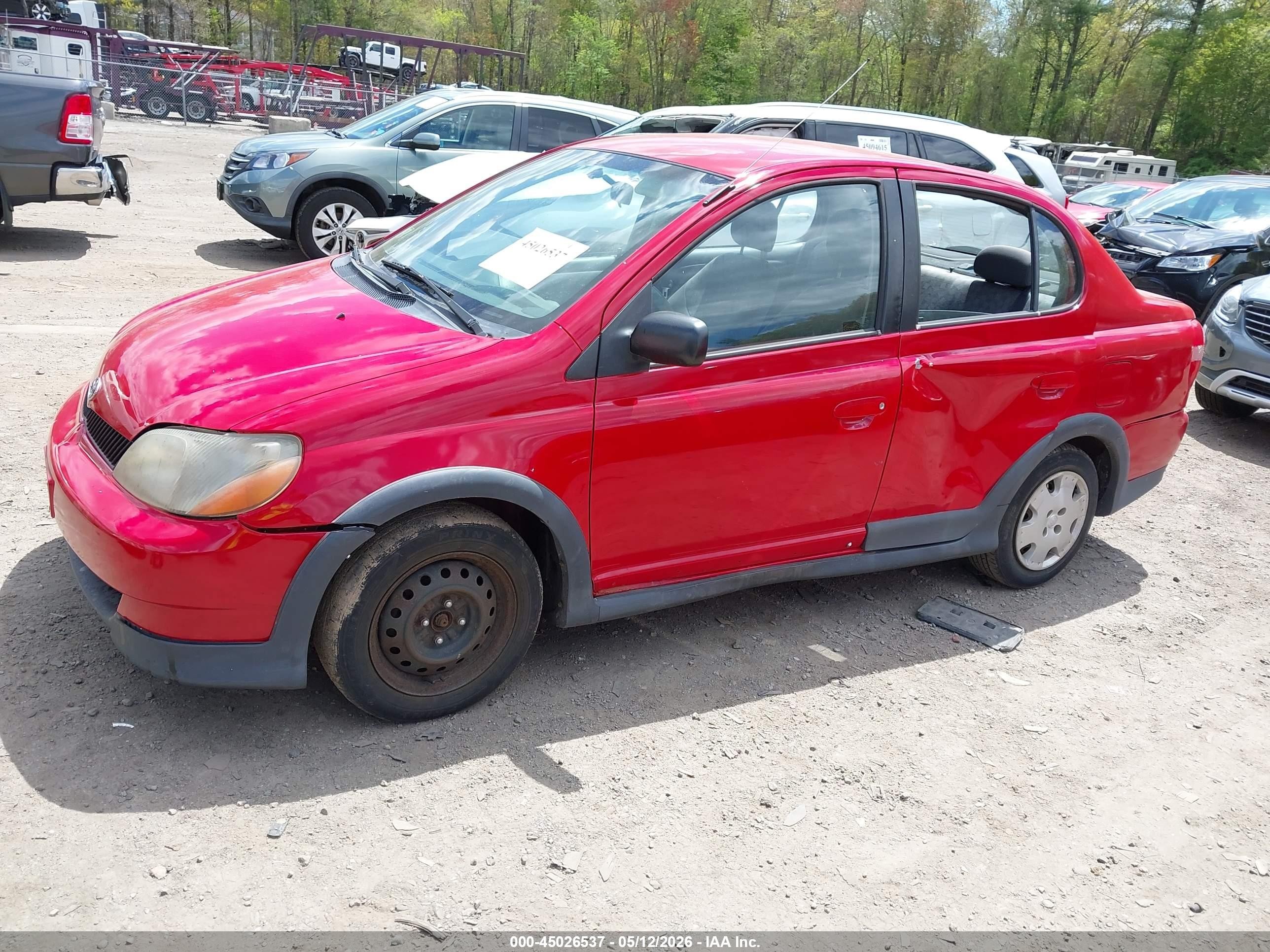 2000 Toyota Echo   Red vin: JTDBT1232Y0056305