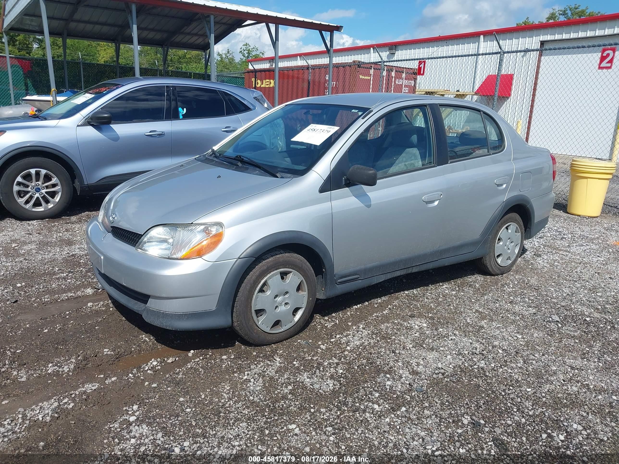 2000 Toyota Echo   Silver vin: JTDBT1232Y0064422