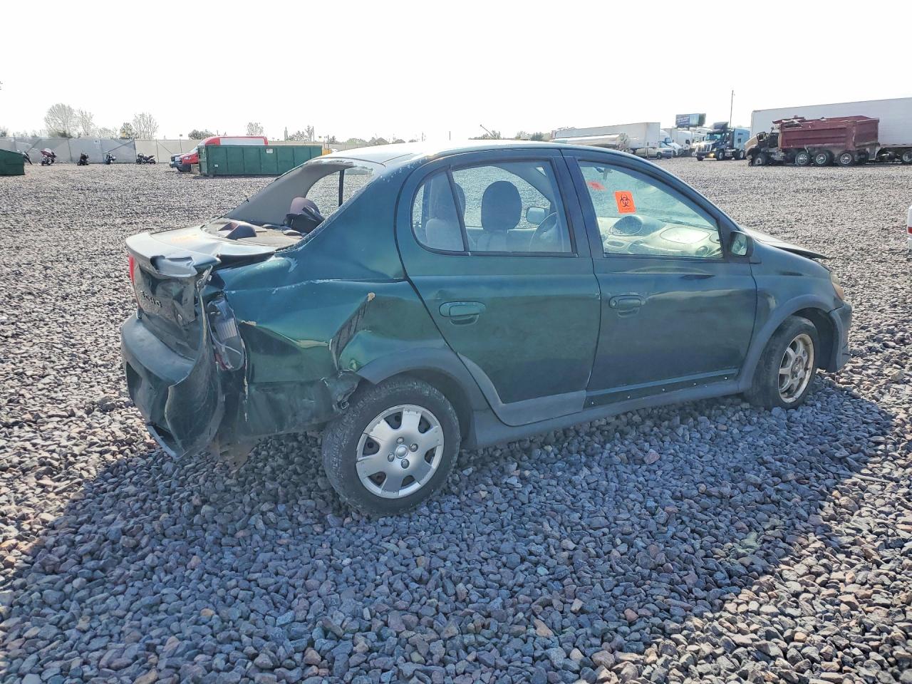 2000 Toyota Echo Base Green vin: JTDBT1232Y0097422