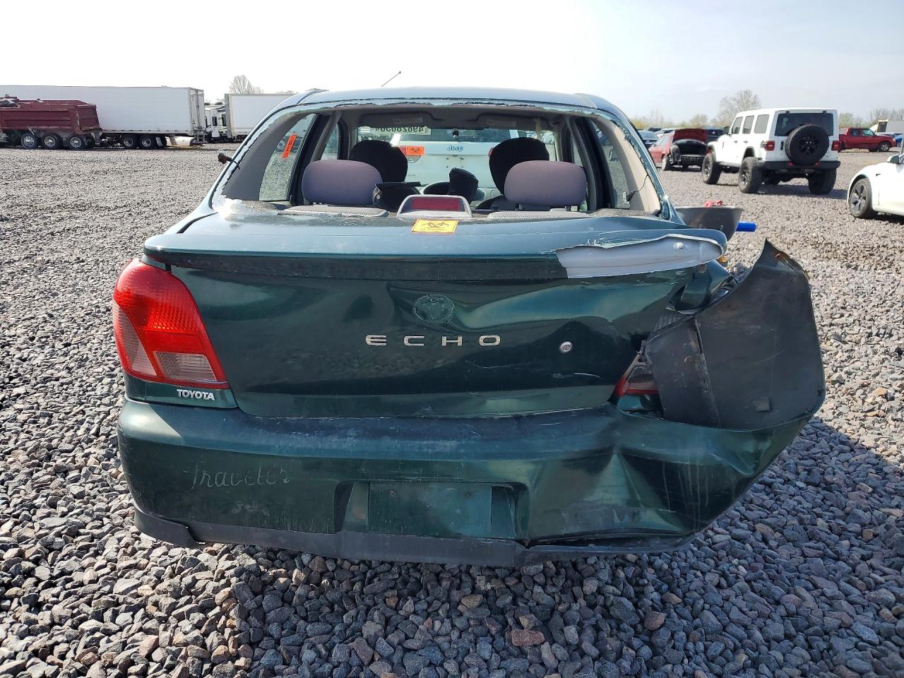 2000 Toyota Echo Base Green vin: JTDBT1232Y0097422