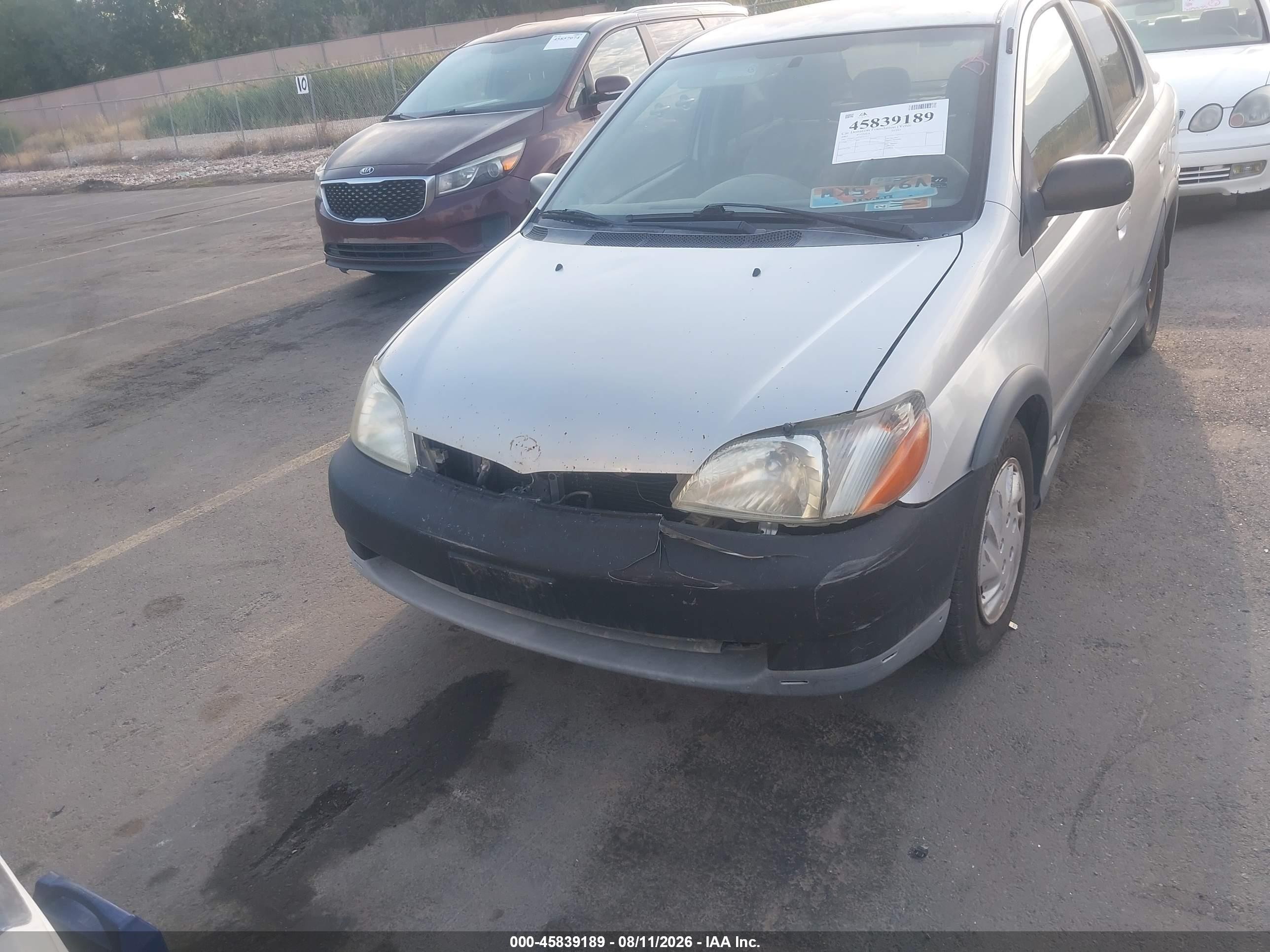 2002 Toyota Echo   Silver vin: JTDBT123320213511