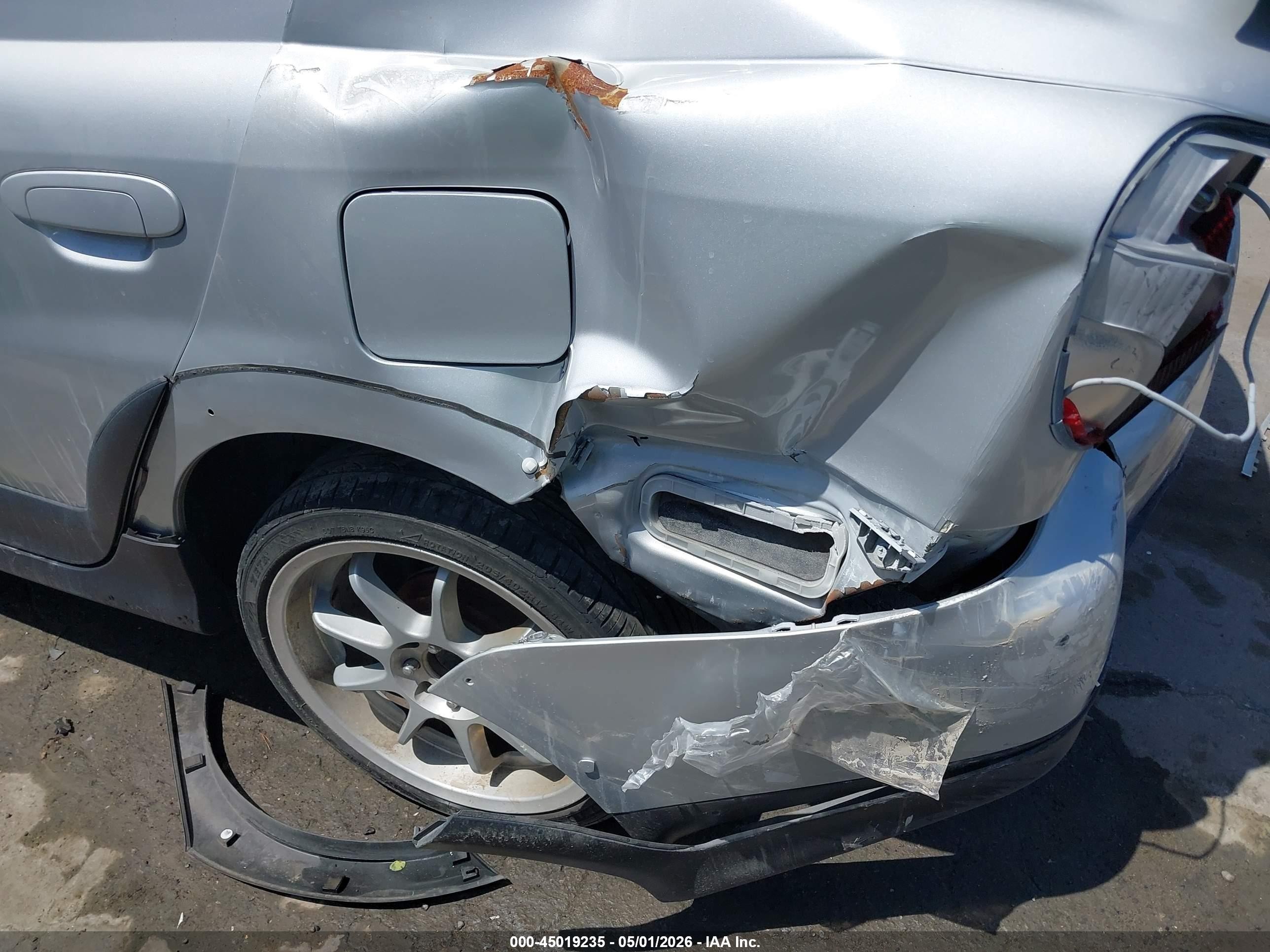 2002 Toyota Echo   Silver vin: JTDBT123320221513