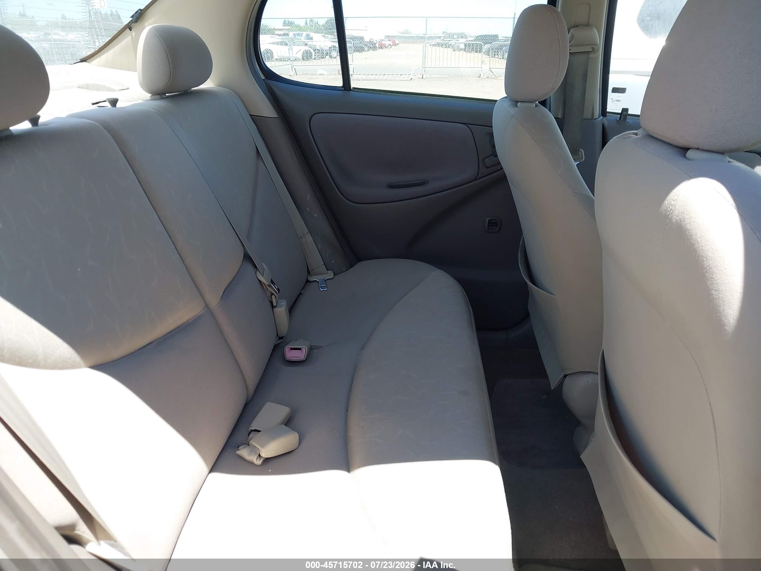 2003 Toyota Echo   Beige vin: JTDBT123330260457