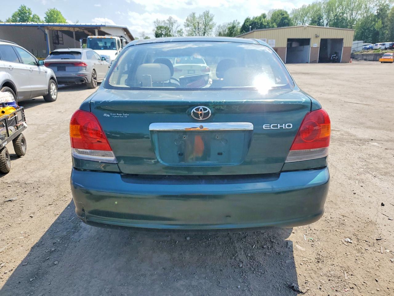2003 Toyota Echo Base Green vin: JTDBT123335039587