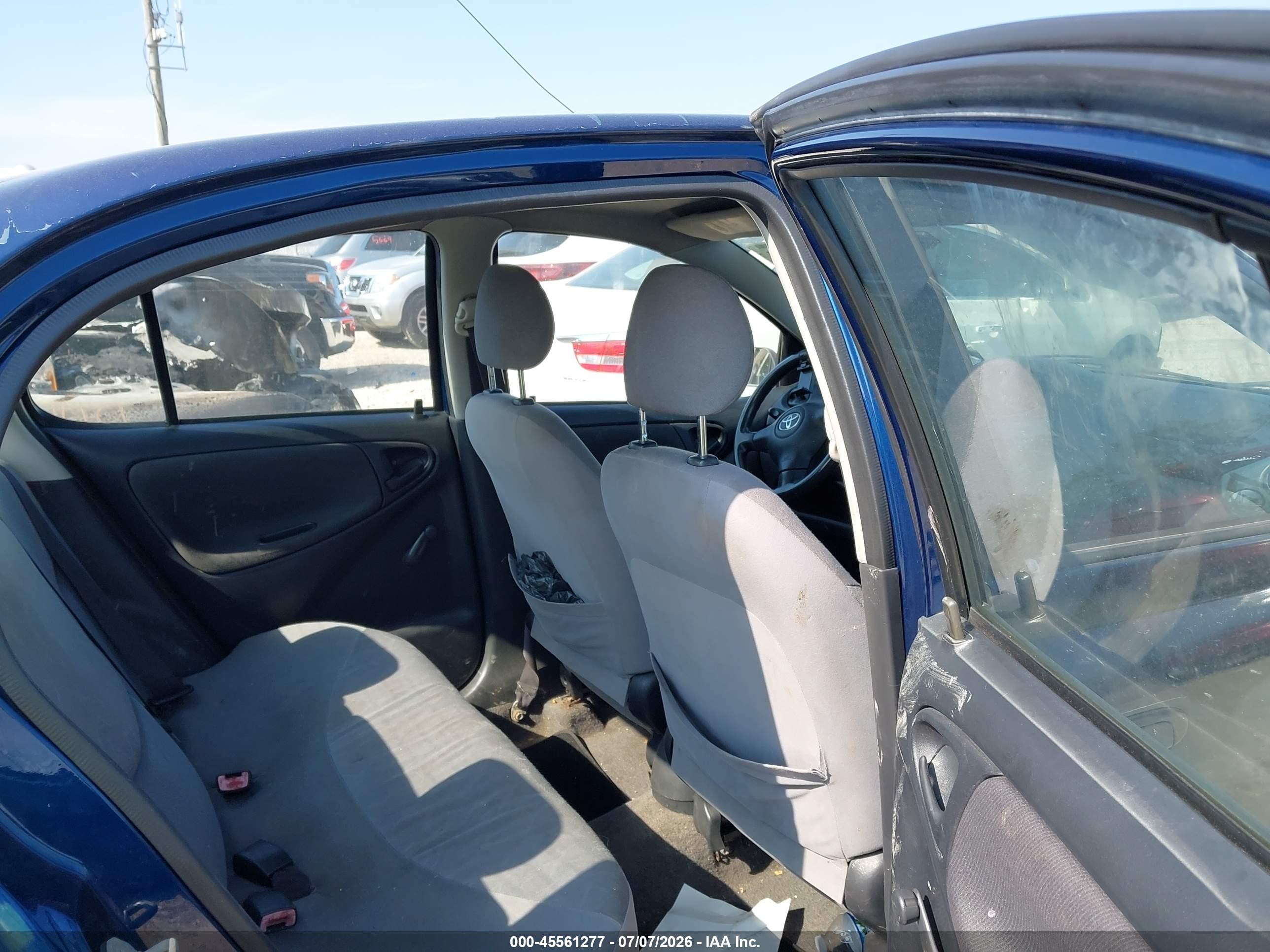2003 Toyota Echo   Синий vin: JTDBT123335052629