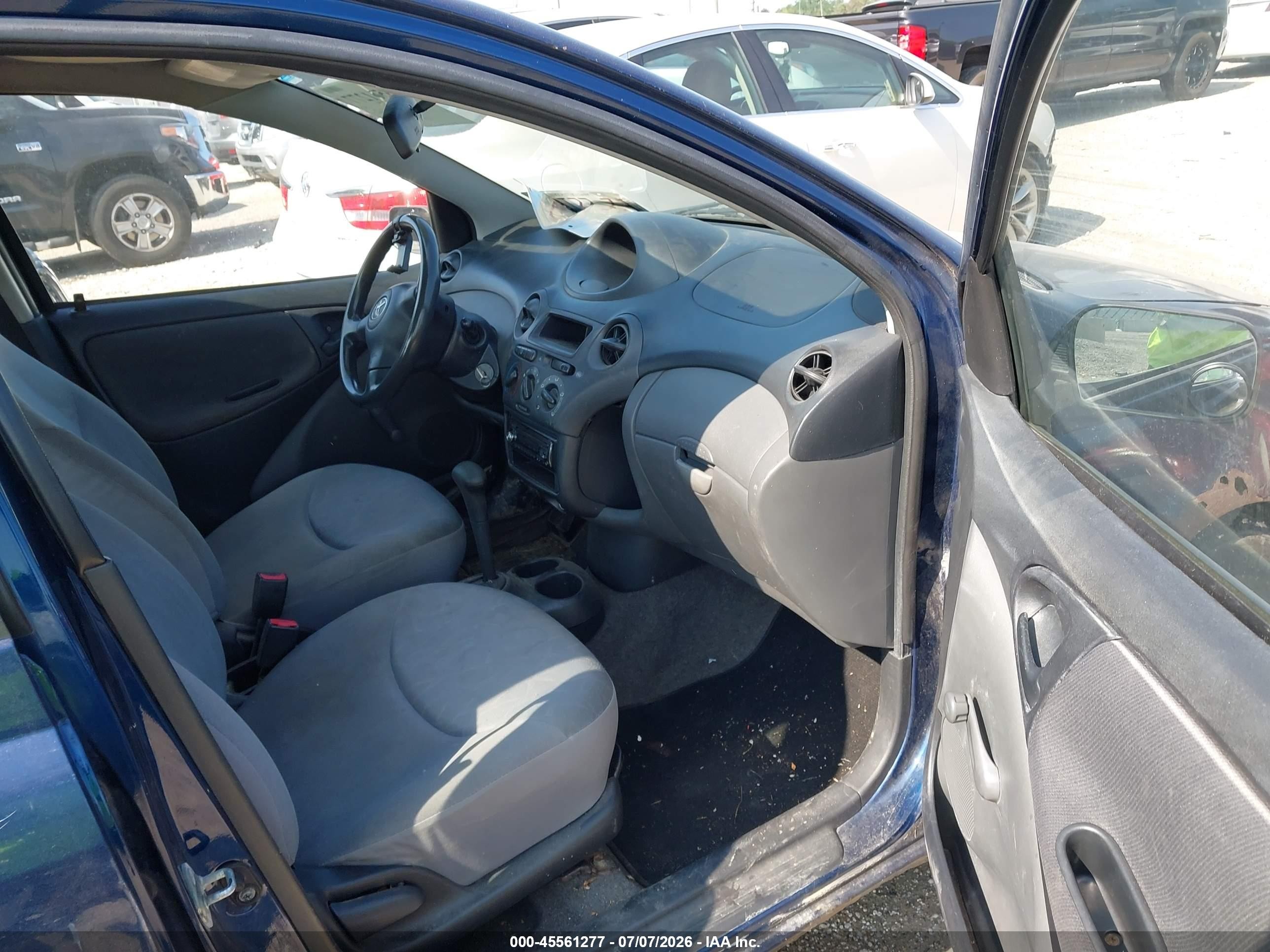 2003 Toyota Echo   Синий vin: JTDBT123335052629