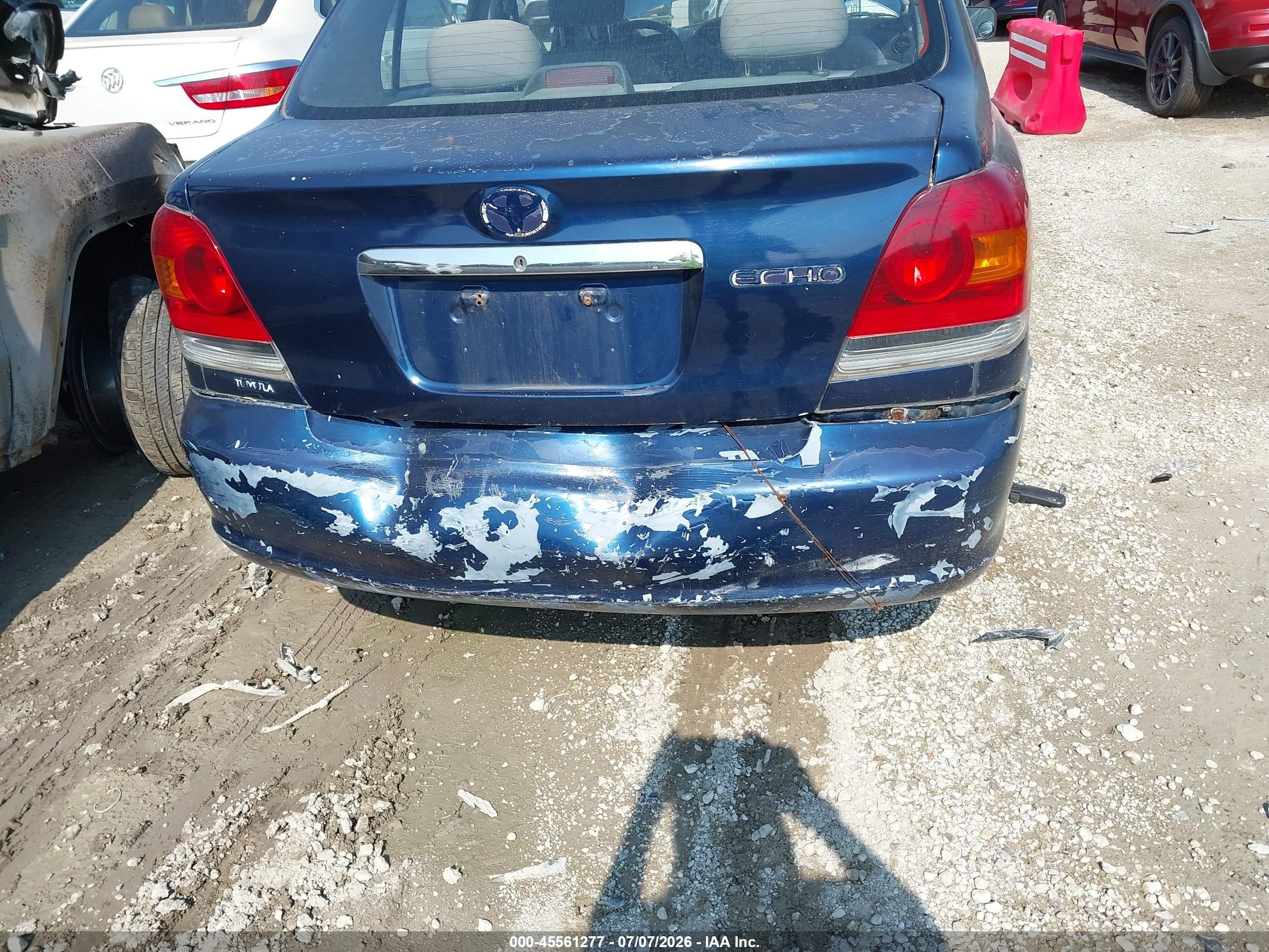 2003 Toyota Echo   Синий vin: JTDBT123335052629