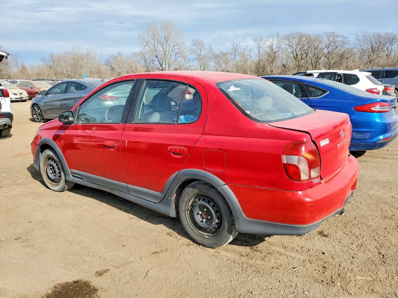 2000 Toyota Echo Red vin: JTDBT1233Y0024768