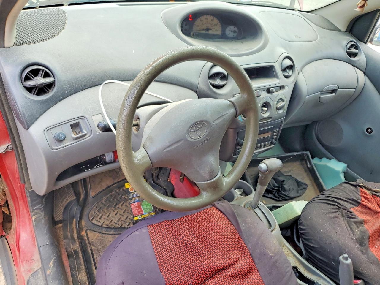 2000 Toyota Echo Base Red vin: JTDBT1233Y0080208