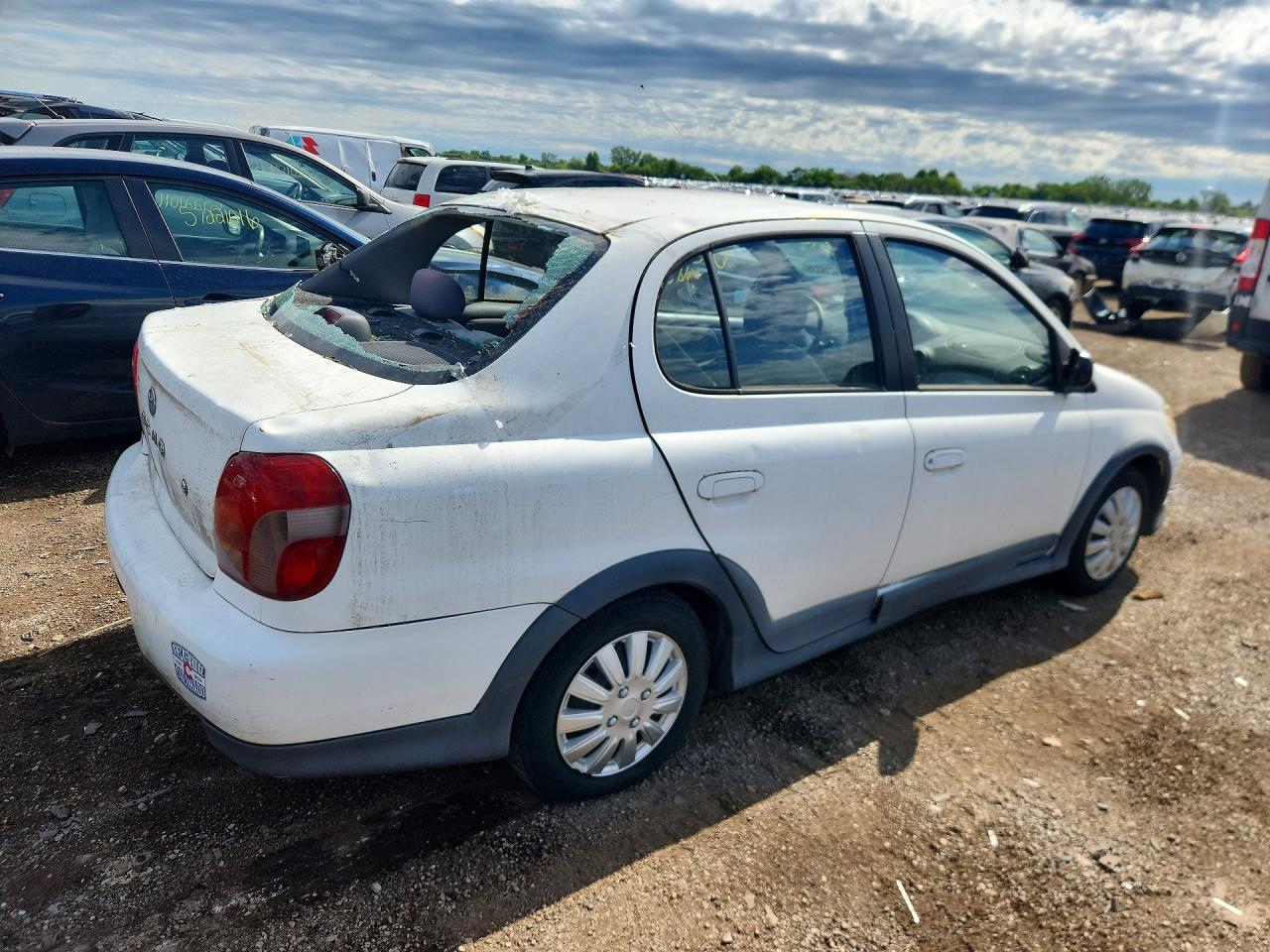 2001 Toyota Echo White vin: JTDBT123410115229