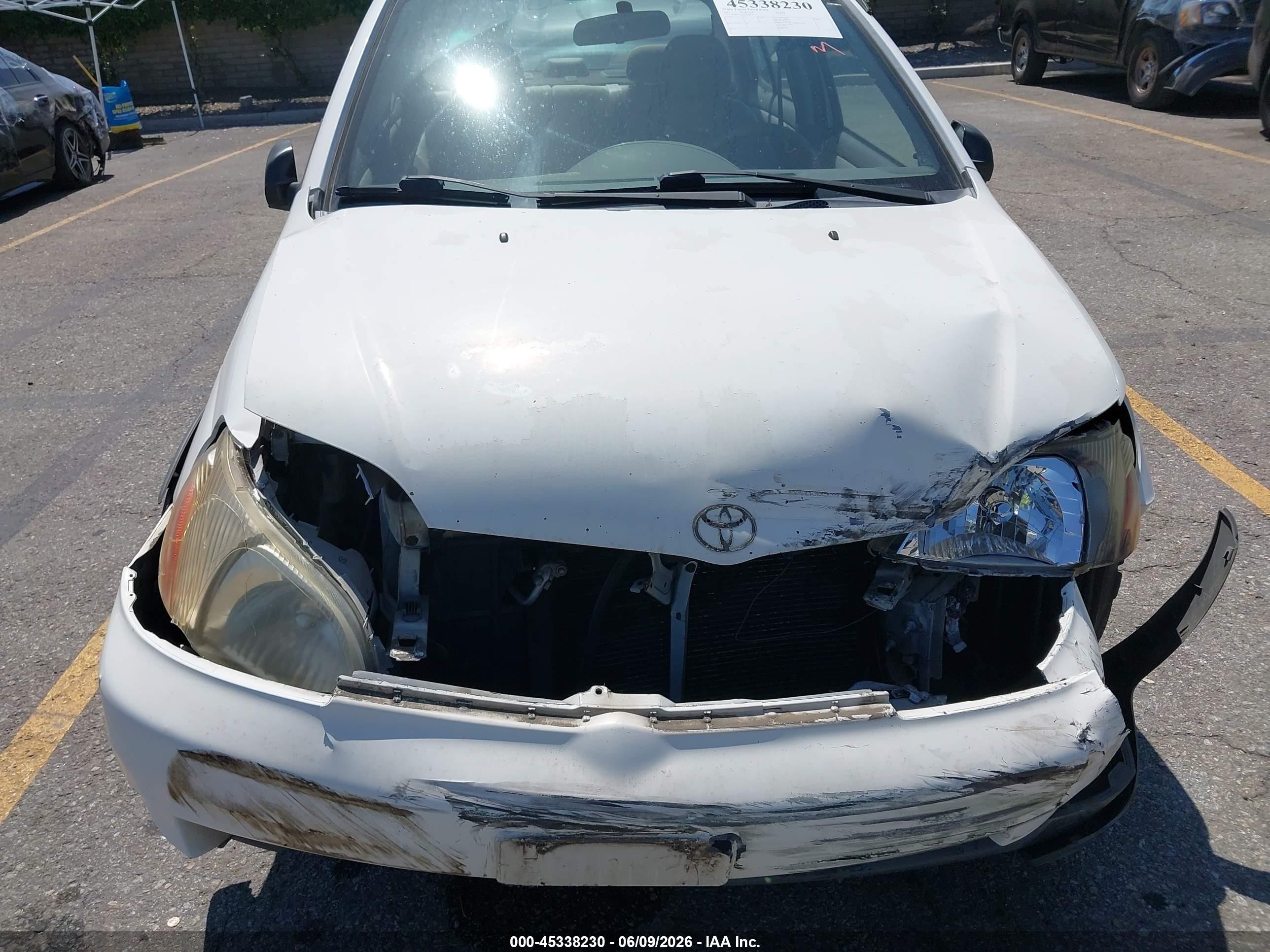 2001 Toyota Echo   White vin: JTDBT123410158274