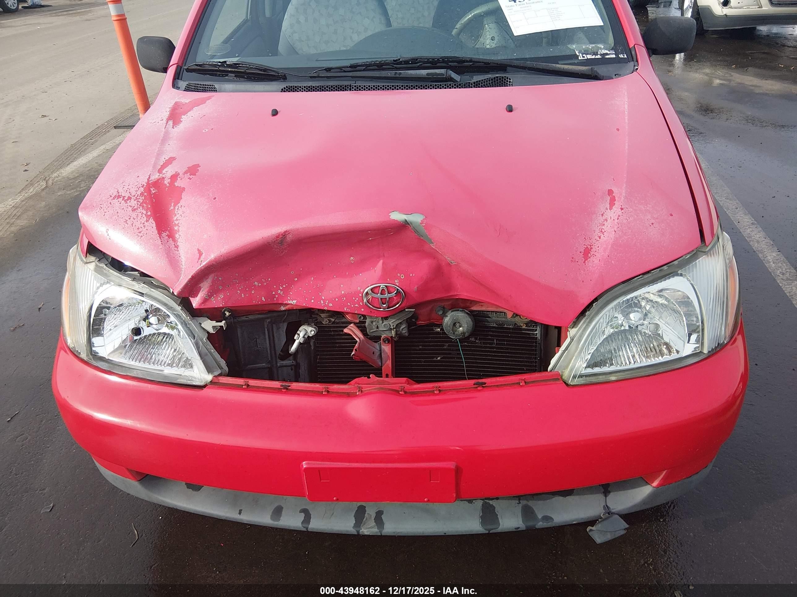 2002 Toyota Echo   Red vin: JTDBT123420254231