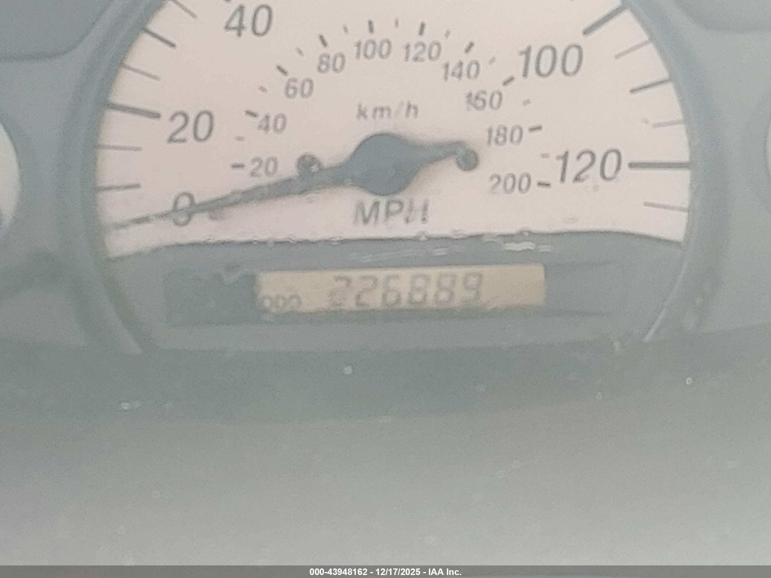 2002 Toyota Echo   Red vin: JTDBT123420254231