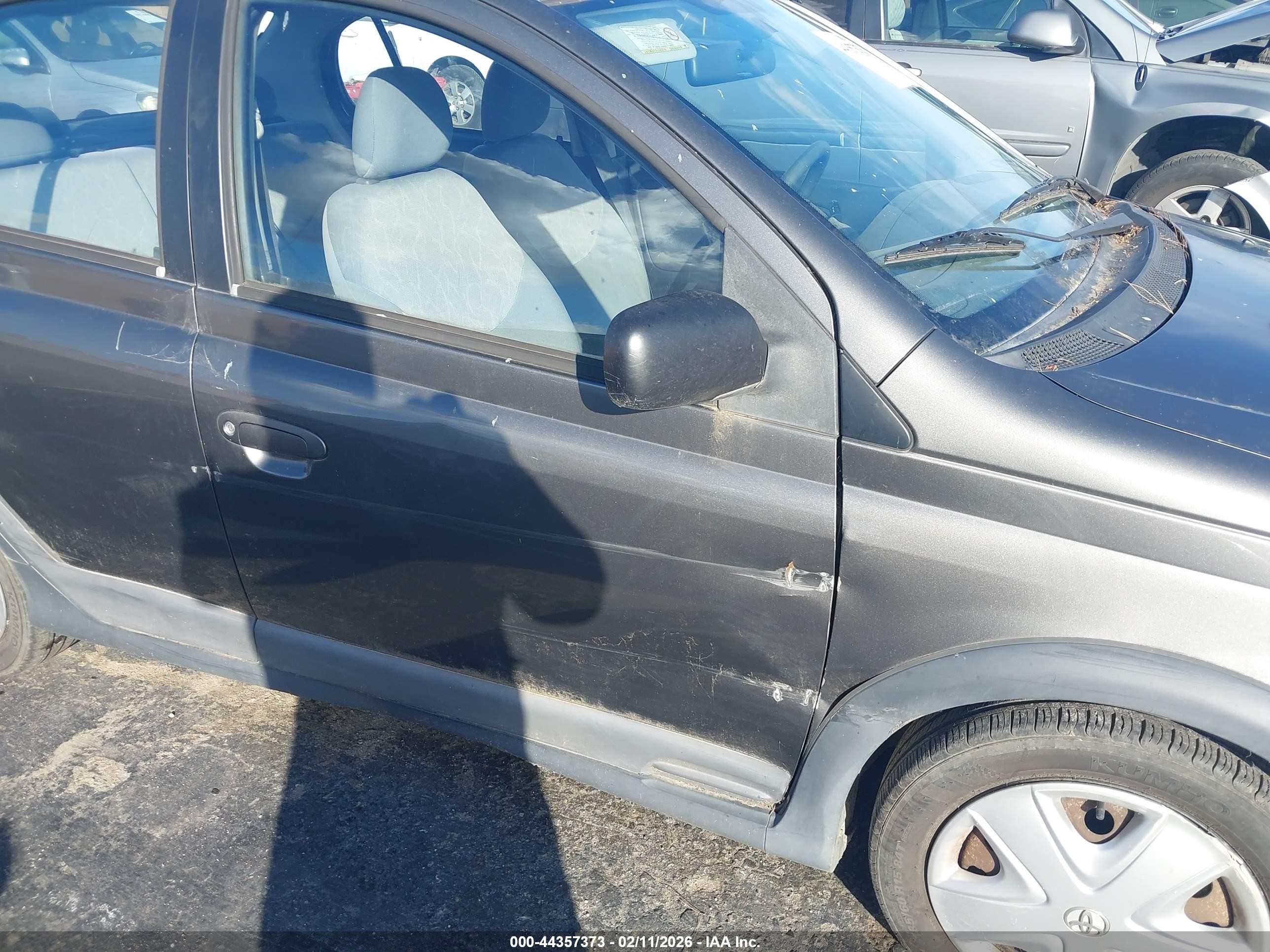 2004 Toyota Echo   Gray vin: JTDBT123440335247