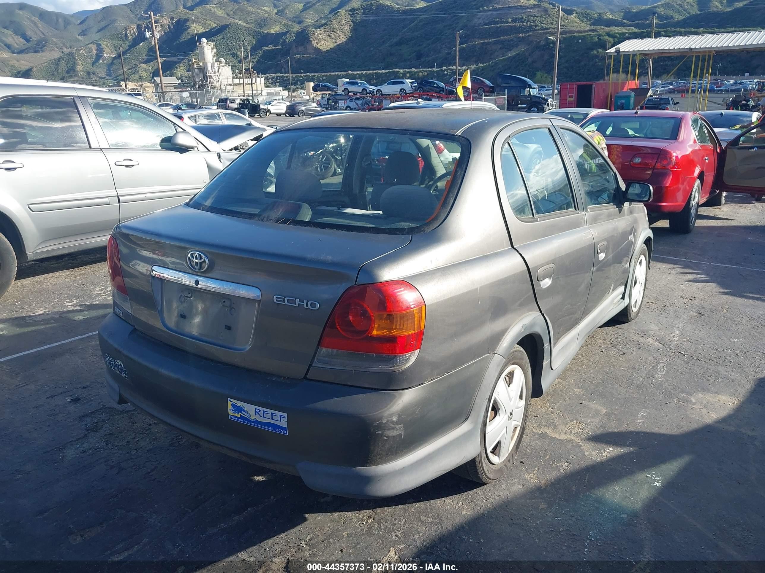 2004 Toyota Echo   Gray vin: JTDBT123440335247
